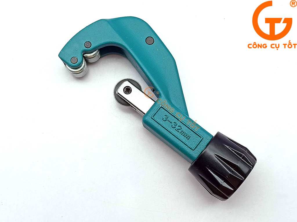 Dụng cụ cắt ống nhôm đồng 3-32mm Total TH53321 sử dụng đĩa cắt cho thợ nhôm, thợ sửa điện lạnh chuyên nghiệp.
