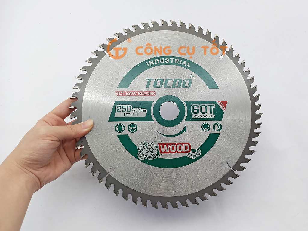 Lưỡi cưa gỗ TOCDO Φ250 x 60 răng x mạch cắt 2.5mm