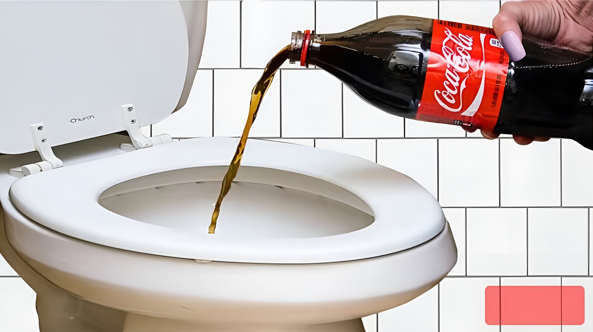 Cách thông tắc bồn cầu nhanh nhất bằng coca cola, pepsi