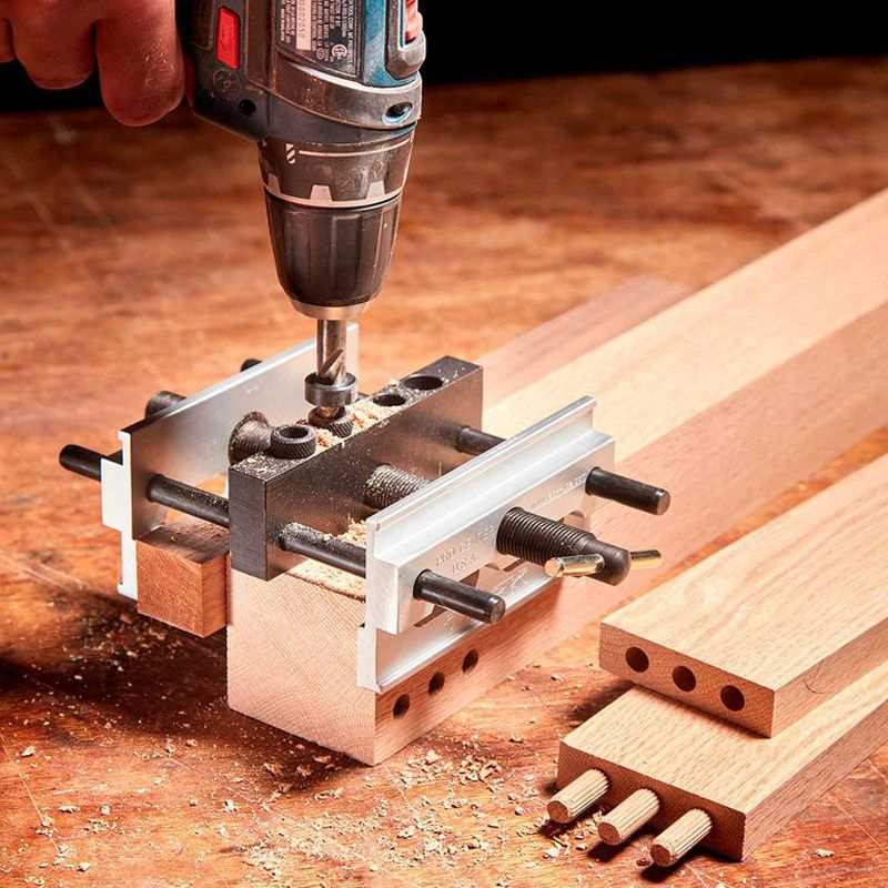 Chốt gỗ là một dụng cụ hữu ích với công việc ghép mộng hoặc ghép các chi tiết gỗ lại với nhau