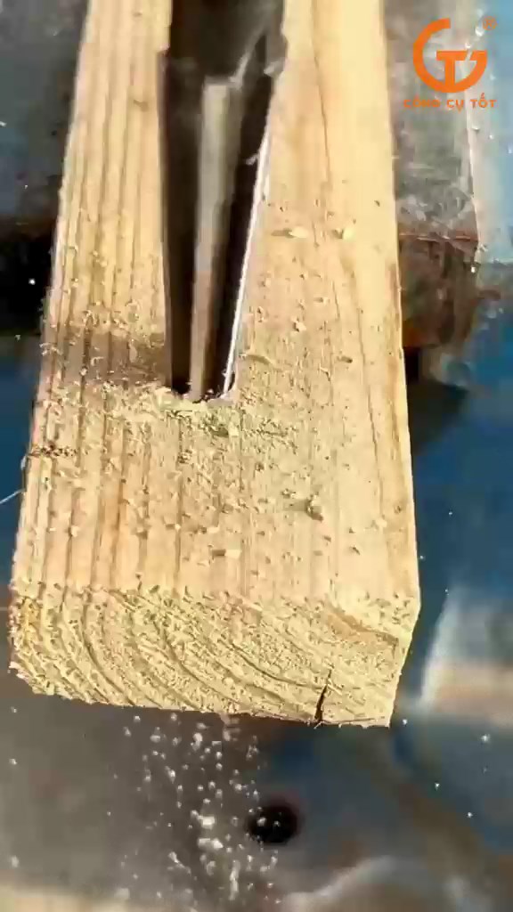 Sử dụng để khoan tạo lỗ côn trên bề mặt những tấm gỗ