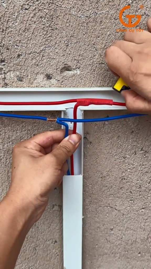Đấu nối dây điện đòi hỏi kỹ thuật và sự an toàn trước và sau khi hoàn thành