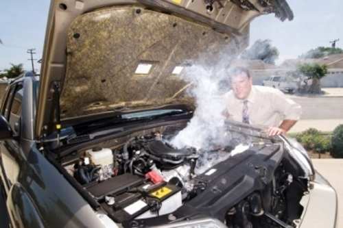 Hướng dẫn cách xử lý khi động cơ xe ô tô bị nóng