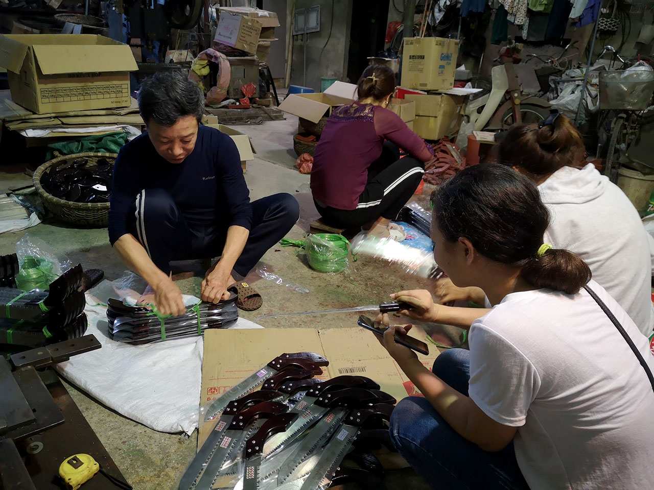 Xưởng sản xuất cưa Thuận Hà, trong buổi trao đổi hợp tác cùng Công CỤ Tốt