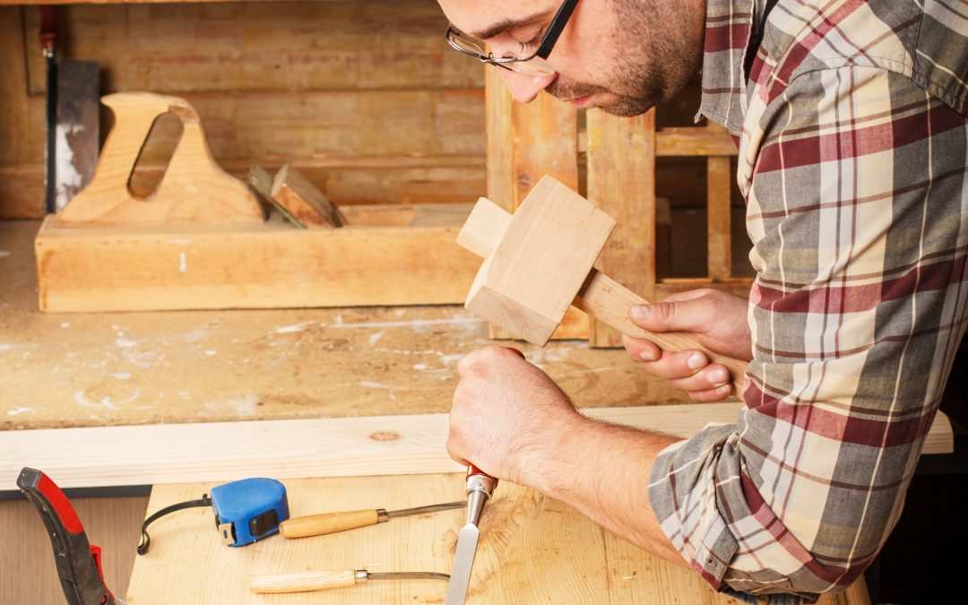 Đục gỗ là dụng cụ thể hiện sự sáng tạo của những người thợ mộc