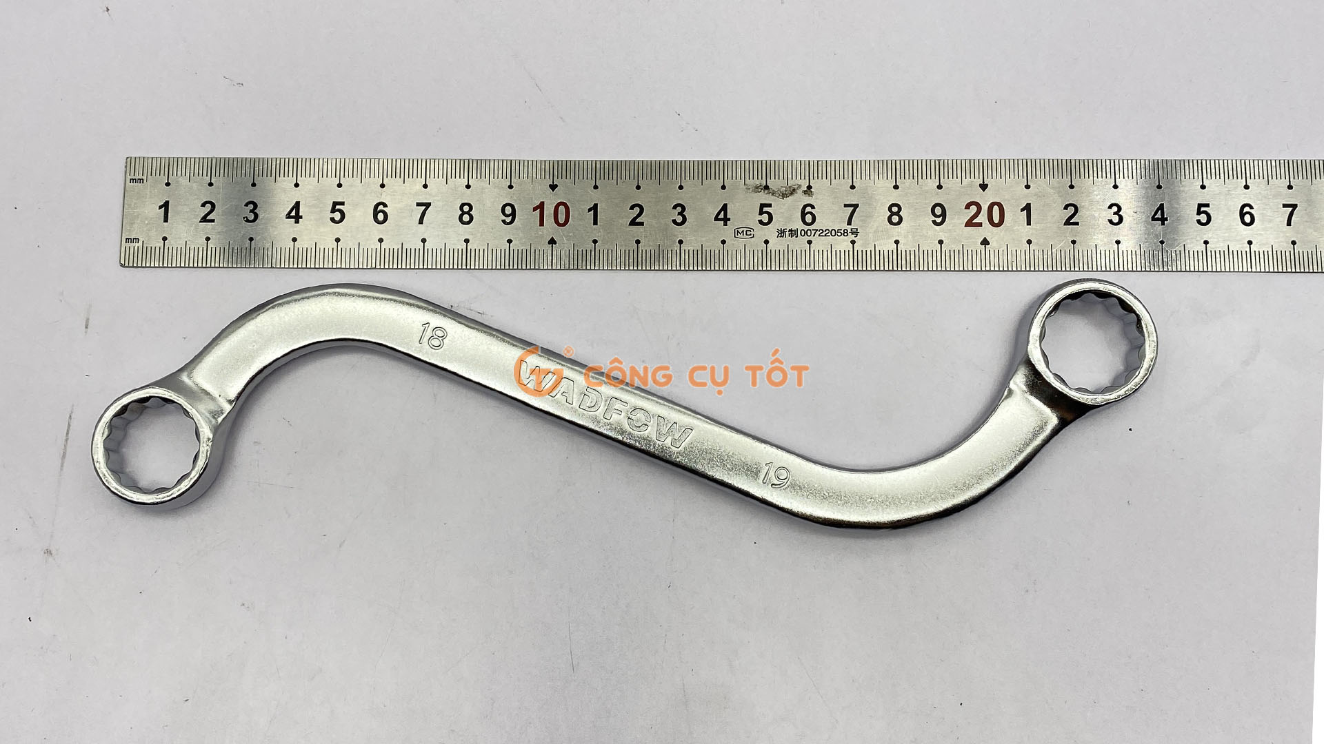 Kích thước của cờ lê 18x19mm