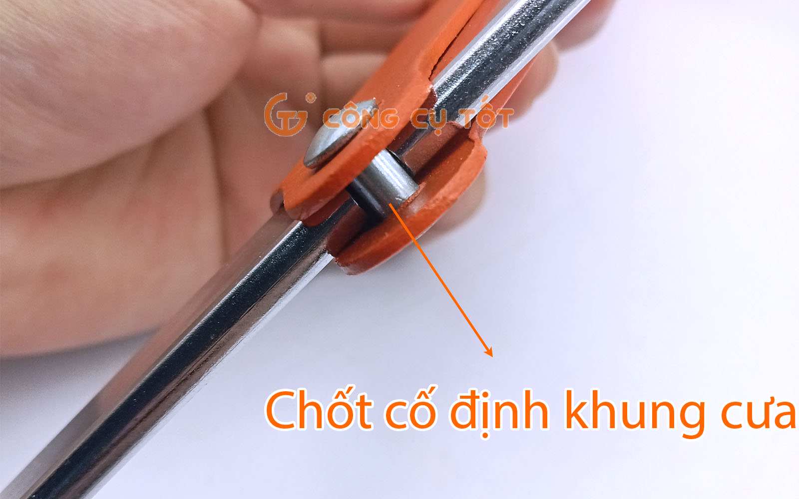 Chốt cố định khung cưa