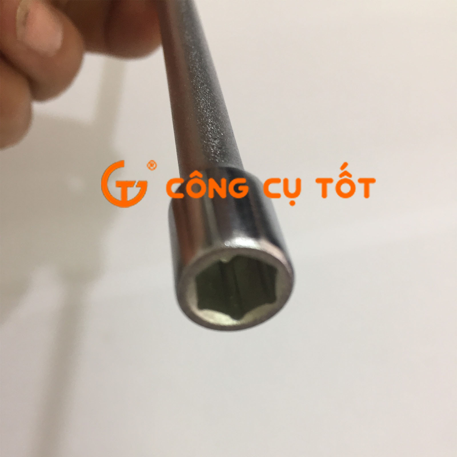 Đầu tuýp lục giác 8mm.