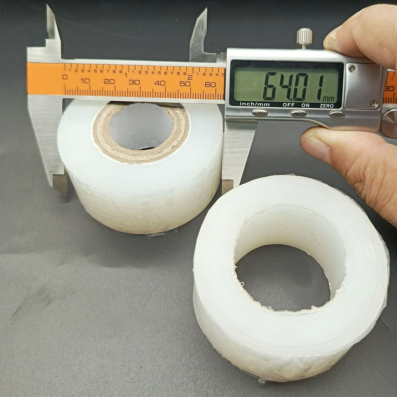 Đườn kính cuộn to