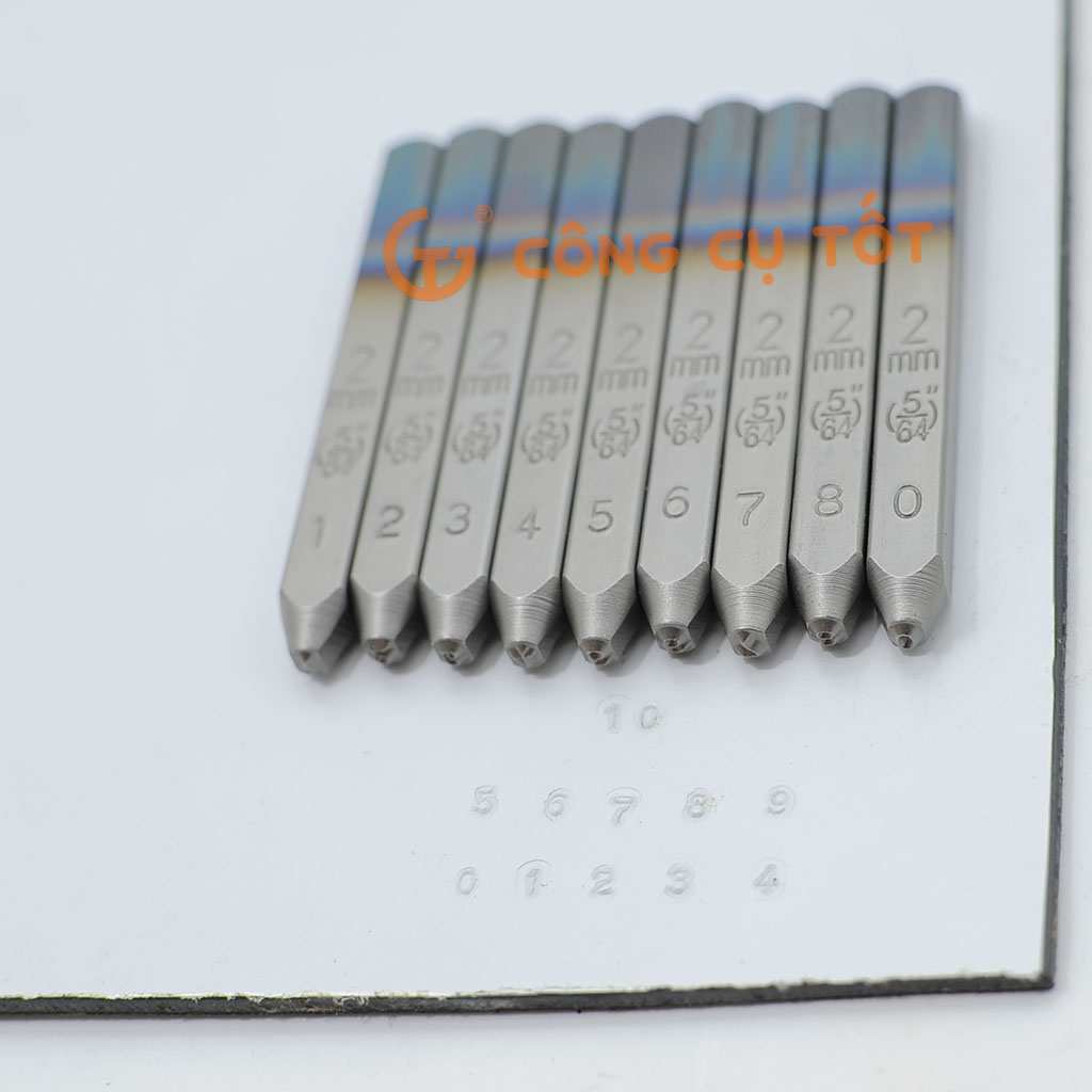 Bộ đóng số xuôi 2mm giúp công việc khắc số trở nên dễ dàng và chính xác hơn