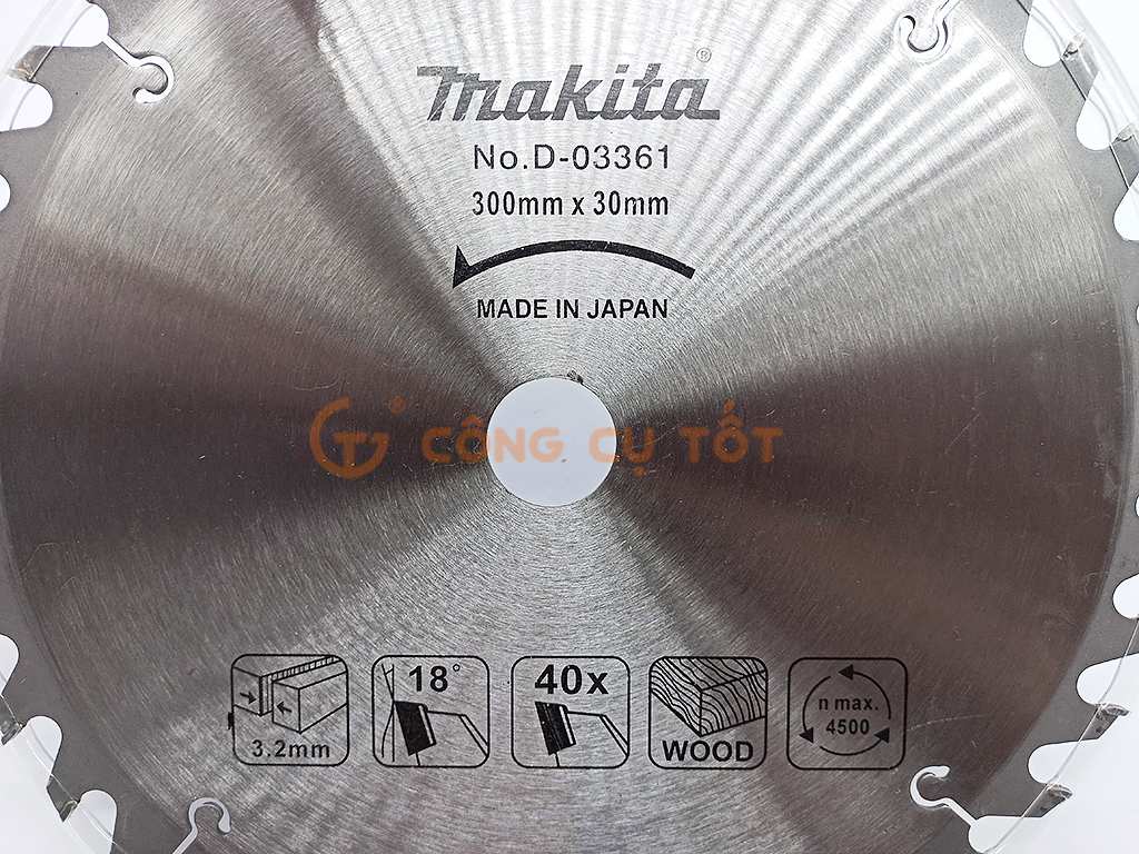 Đĩa cưa cắt xẻ gỗ hợp kim Makita Φ300 x 40 răng x mạch cắt 3.2mm x 4500 rpm