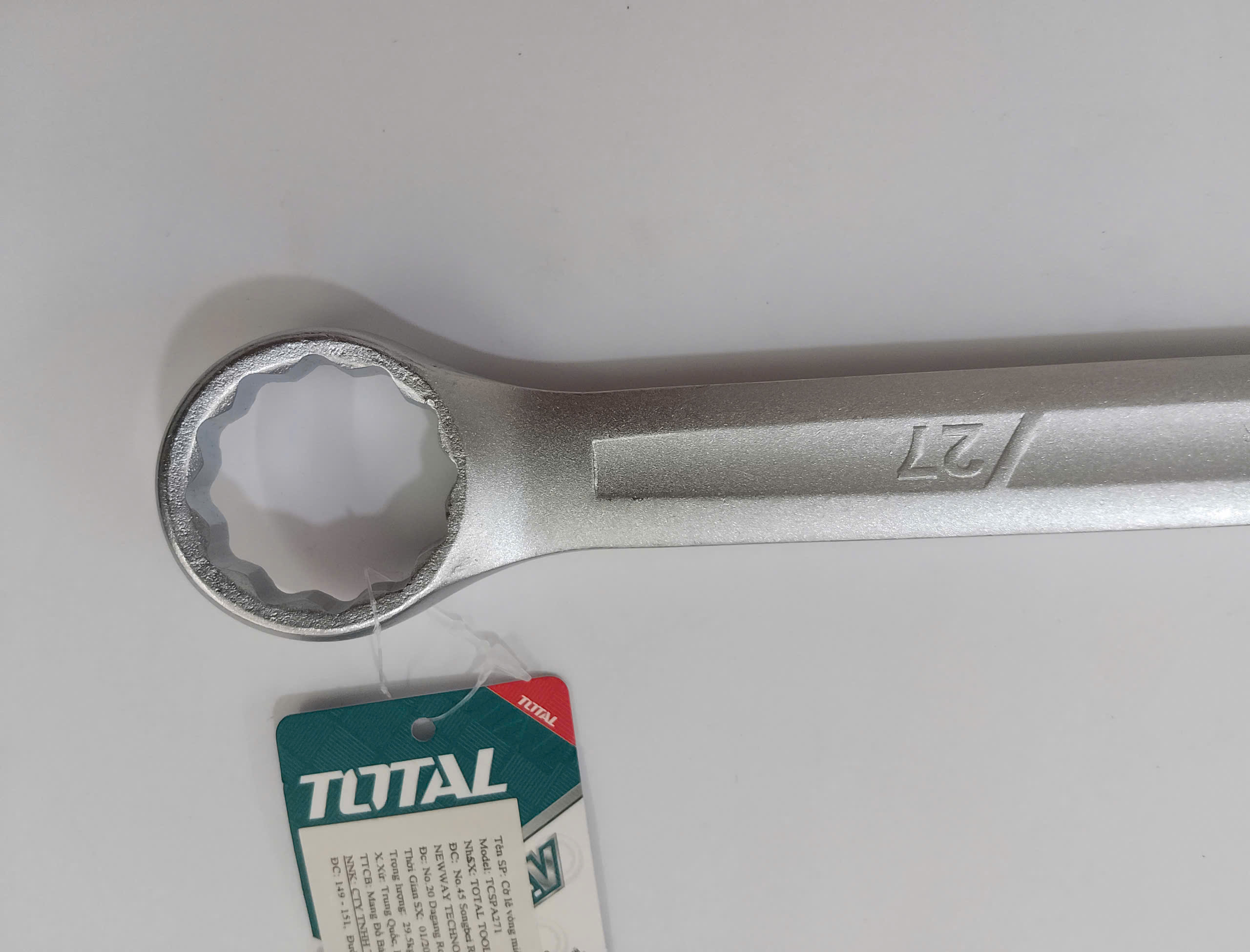 Hình ảnh 7 của mặt hàng Cờ lê vòng miệng 27mm Total