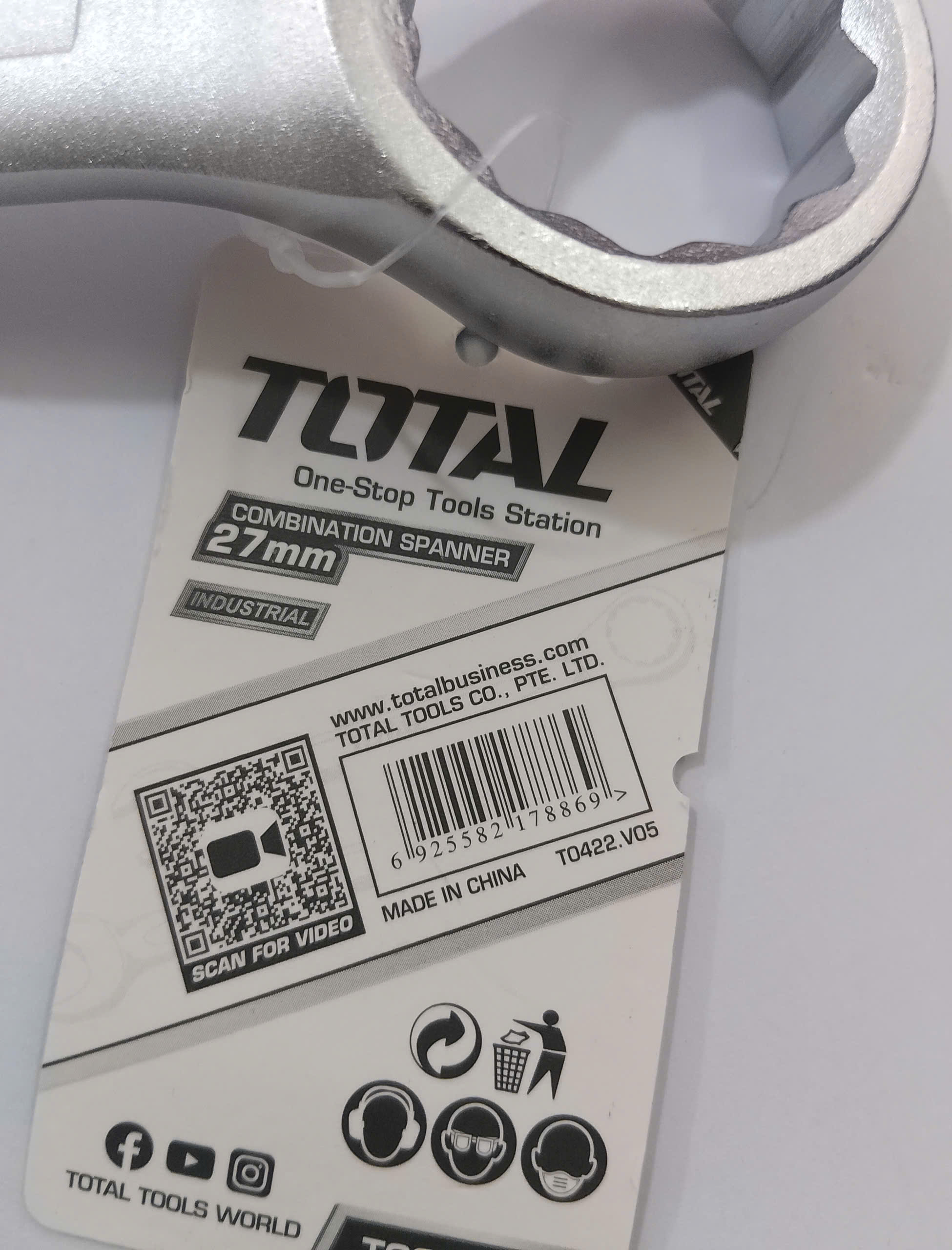 Hình ảnh 4 của mặt hàng Cờ lê vòng miệng 27mm Total