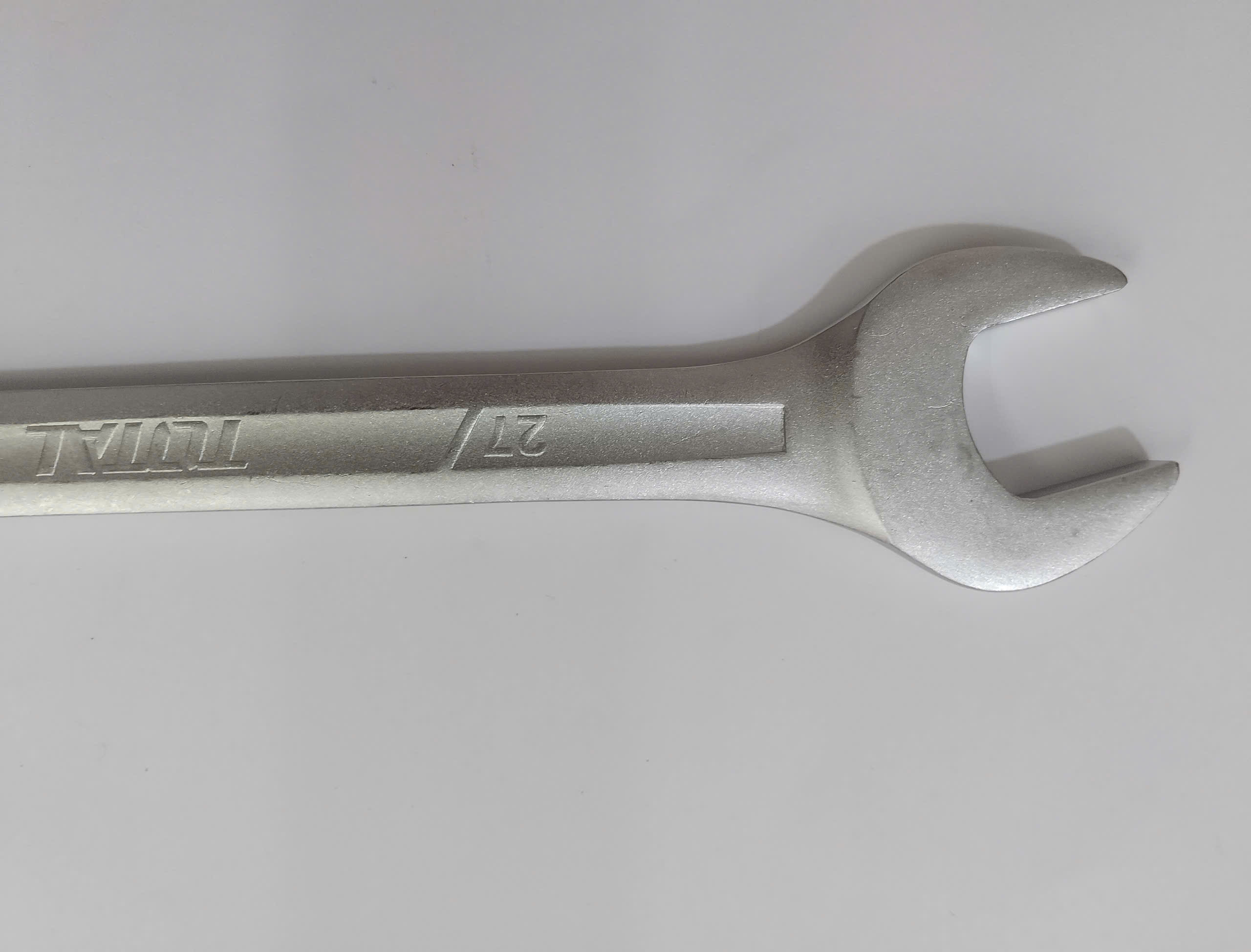 Hình ảnh 6 của mặt hàng Cờ lê vòng miệng 27mm Total