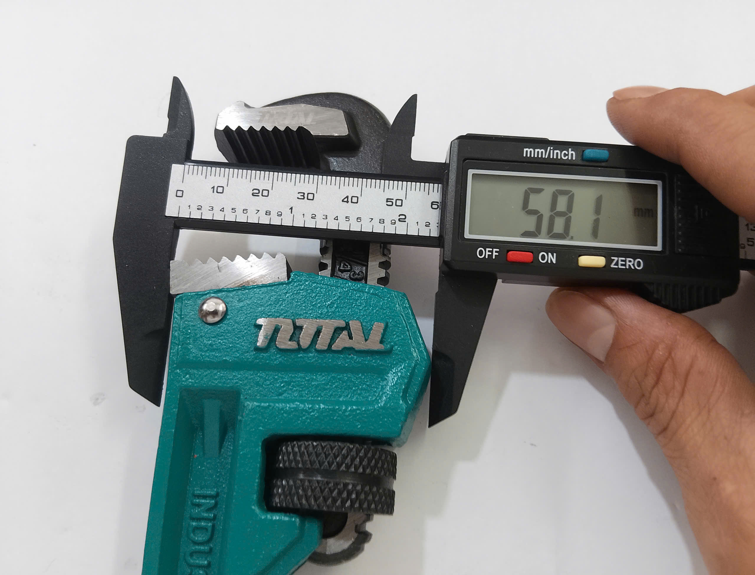 Hình ảnh 7 của mặt hàng Mỏ lết răng 8 inch Total