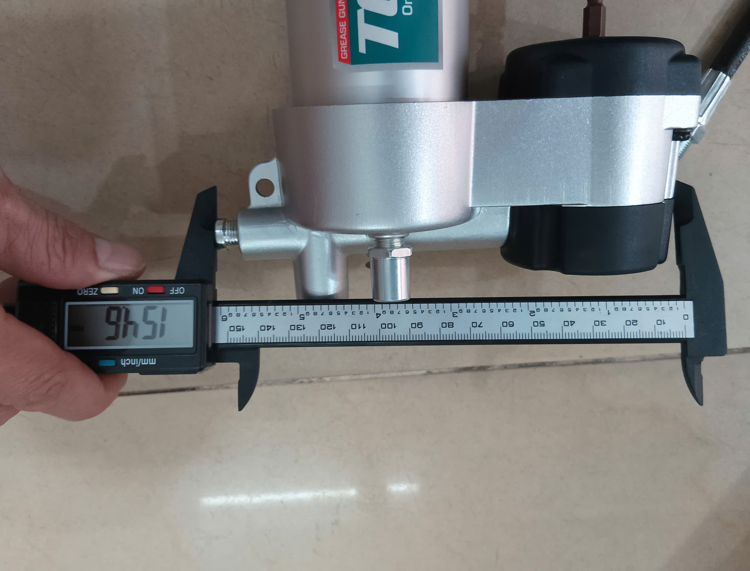 Hình ảnh 7 của mặt hàng Súng bơm mỡ có giá đỡ