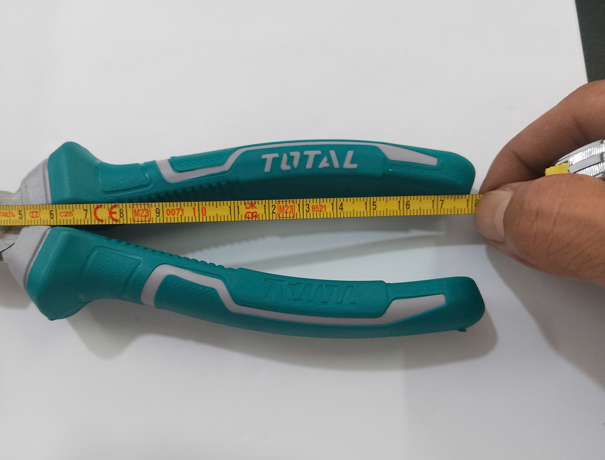 Hình ảnh 4 của mặt hàng Kềm cắt 7"/180mm Total