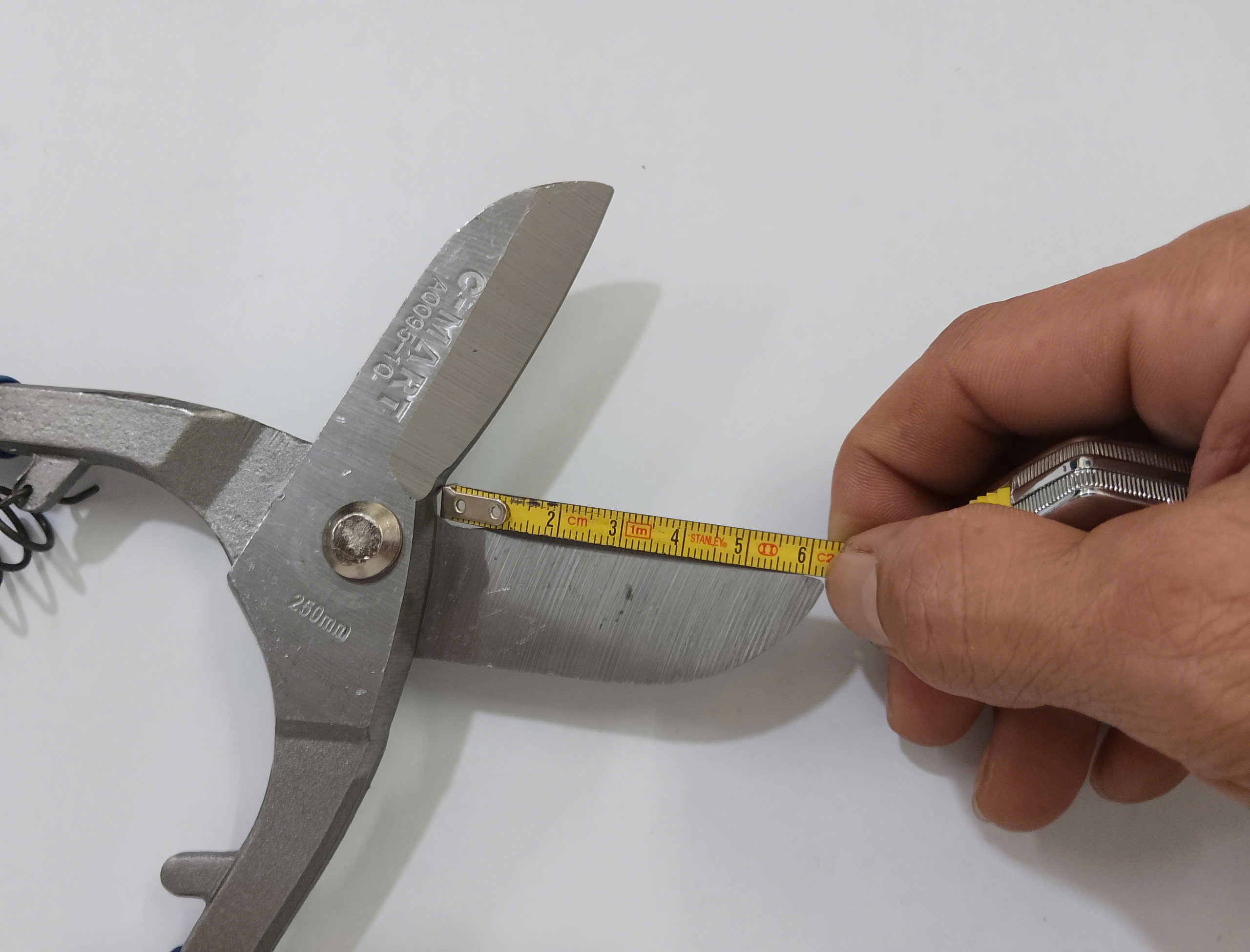 Hình ảnh 12 của mặt hàng Kéo cắt tôn 10"