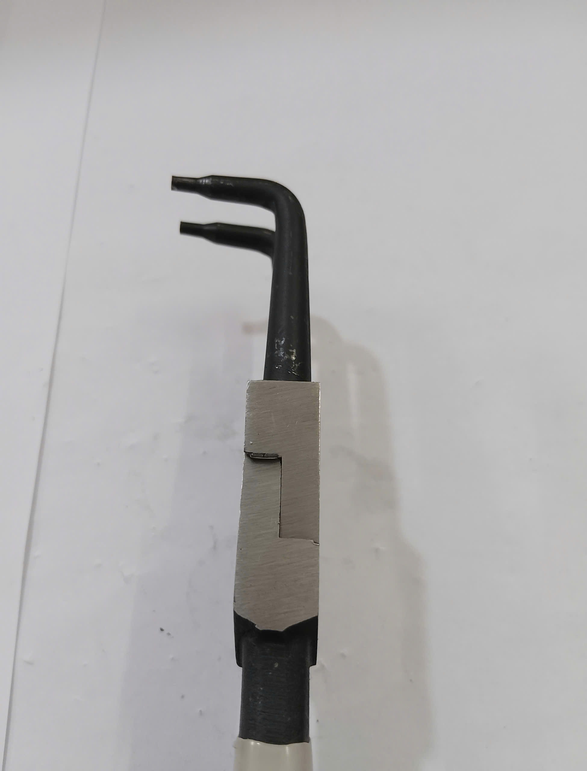 Hình ảnh 15 của mặt hàng Kìm phe cong trong C-Mart B0025-13 13"