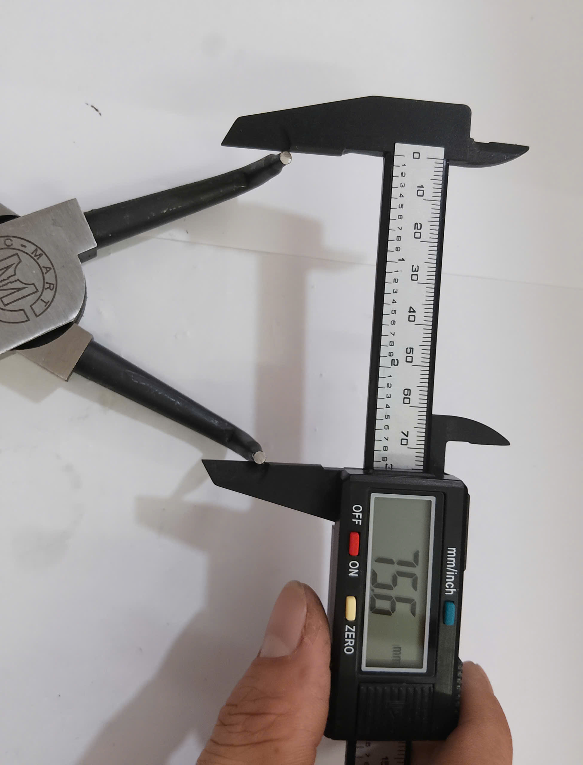 Hình ảnh 10 của mặt hàng Kìm phe cong trong C-Mart B0025-13 13"