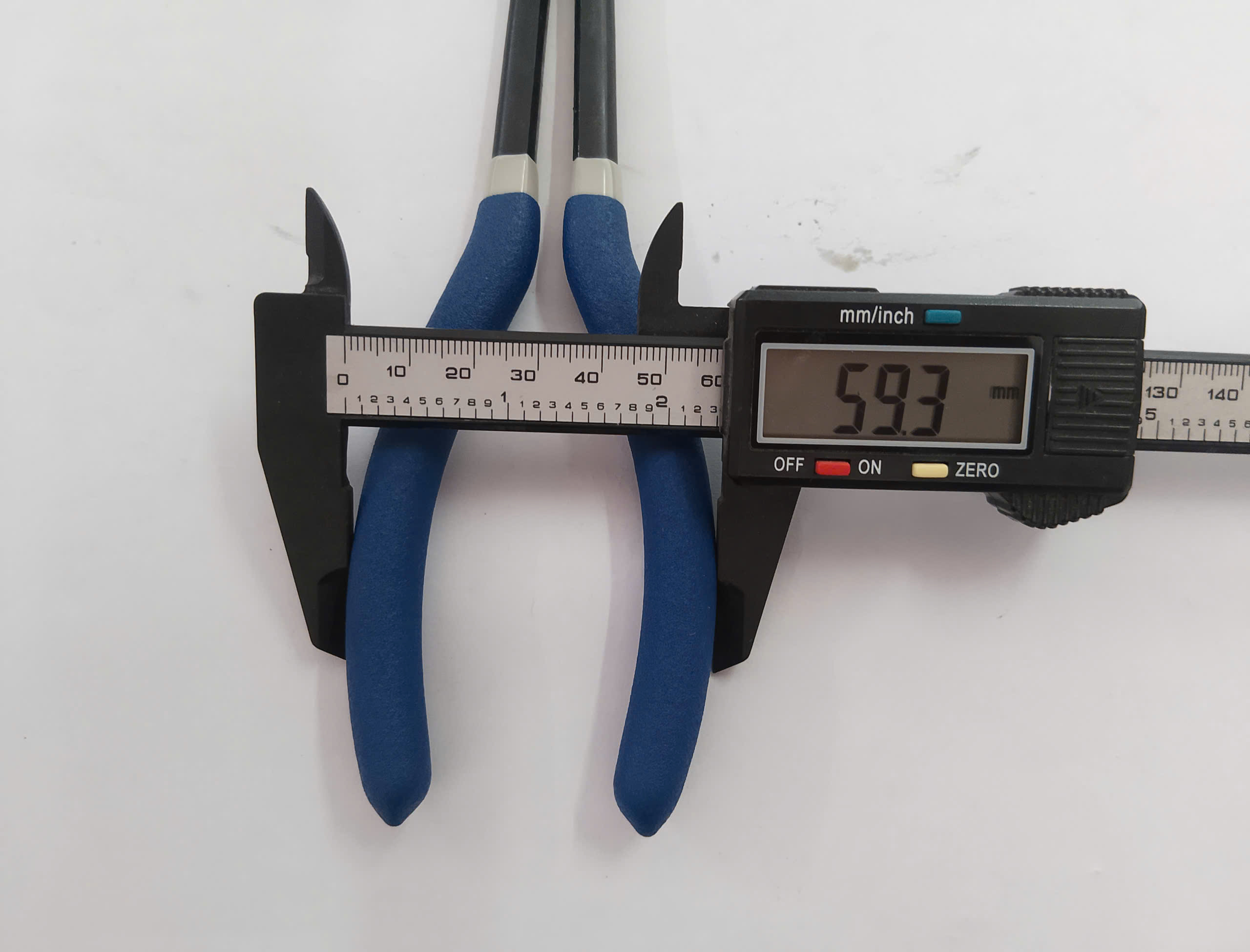 Hình ảnh 9 của mặt hàng Kìm phe dài miệng thẳng C-Mart B0051-11 275mm