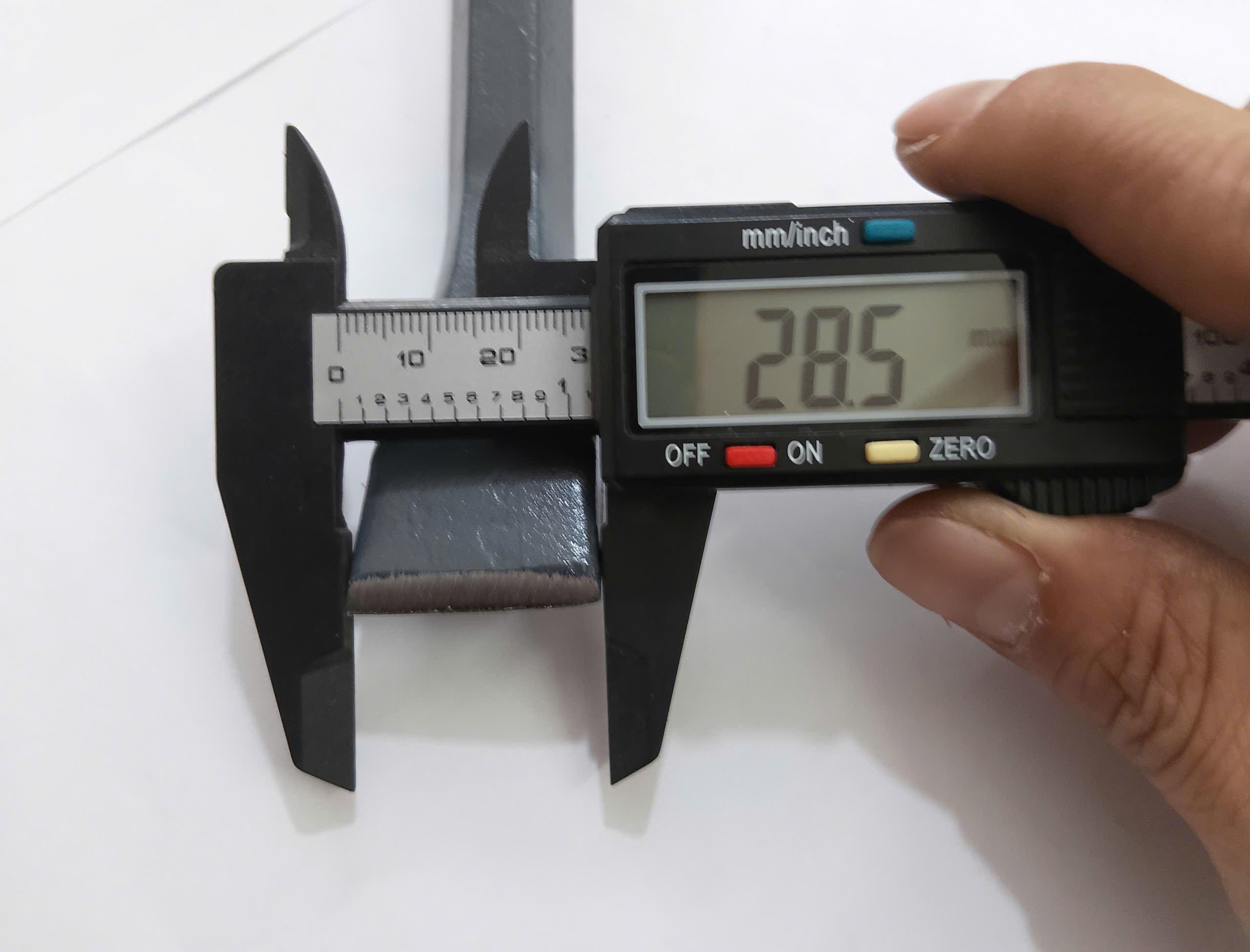 Hình ảnh 9 của mặt hàng Xà beng 18"