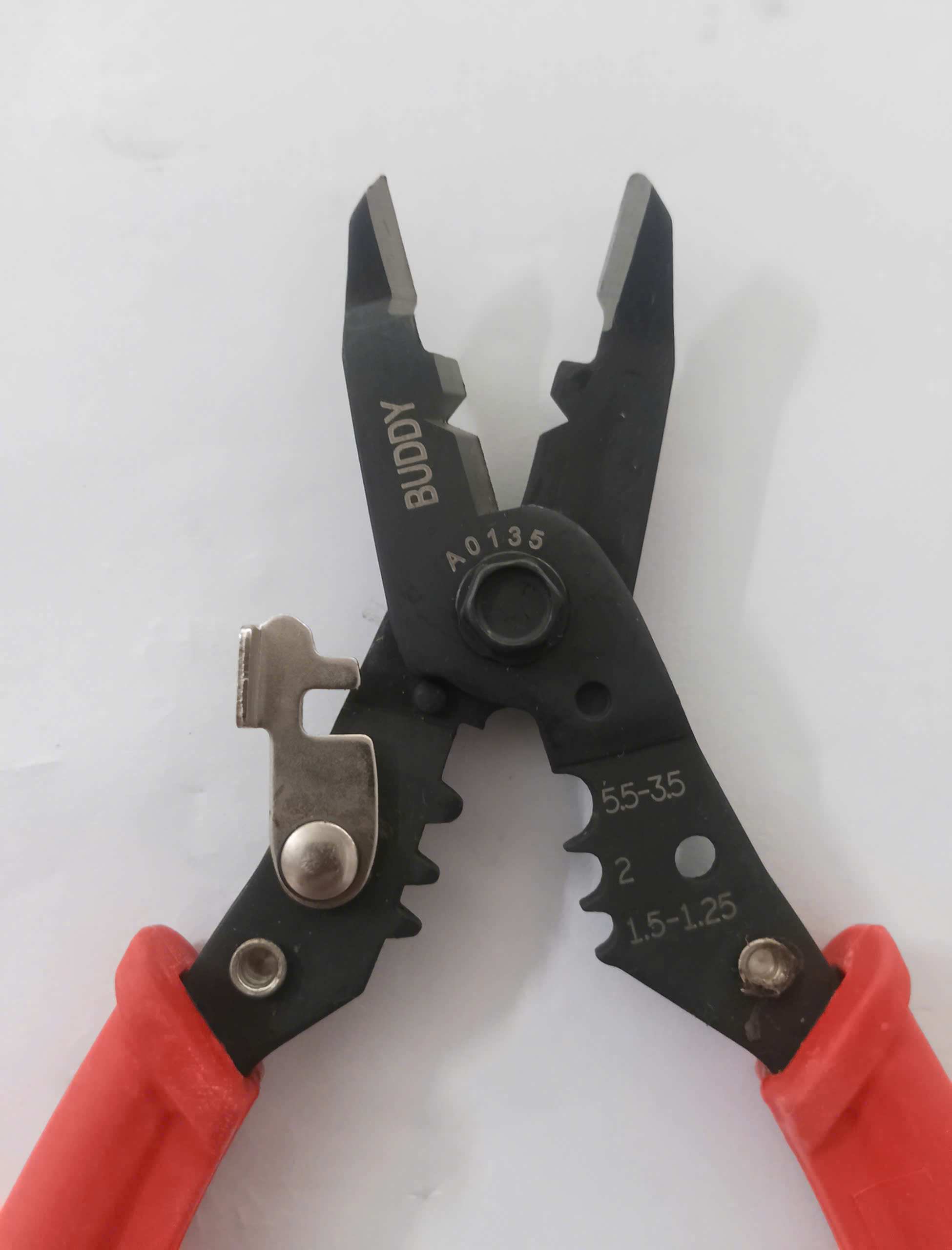 Hình ảnh 11 của mặt hàng Kìm cắt, bấm cốt, tuốt dây Buddy