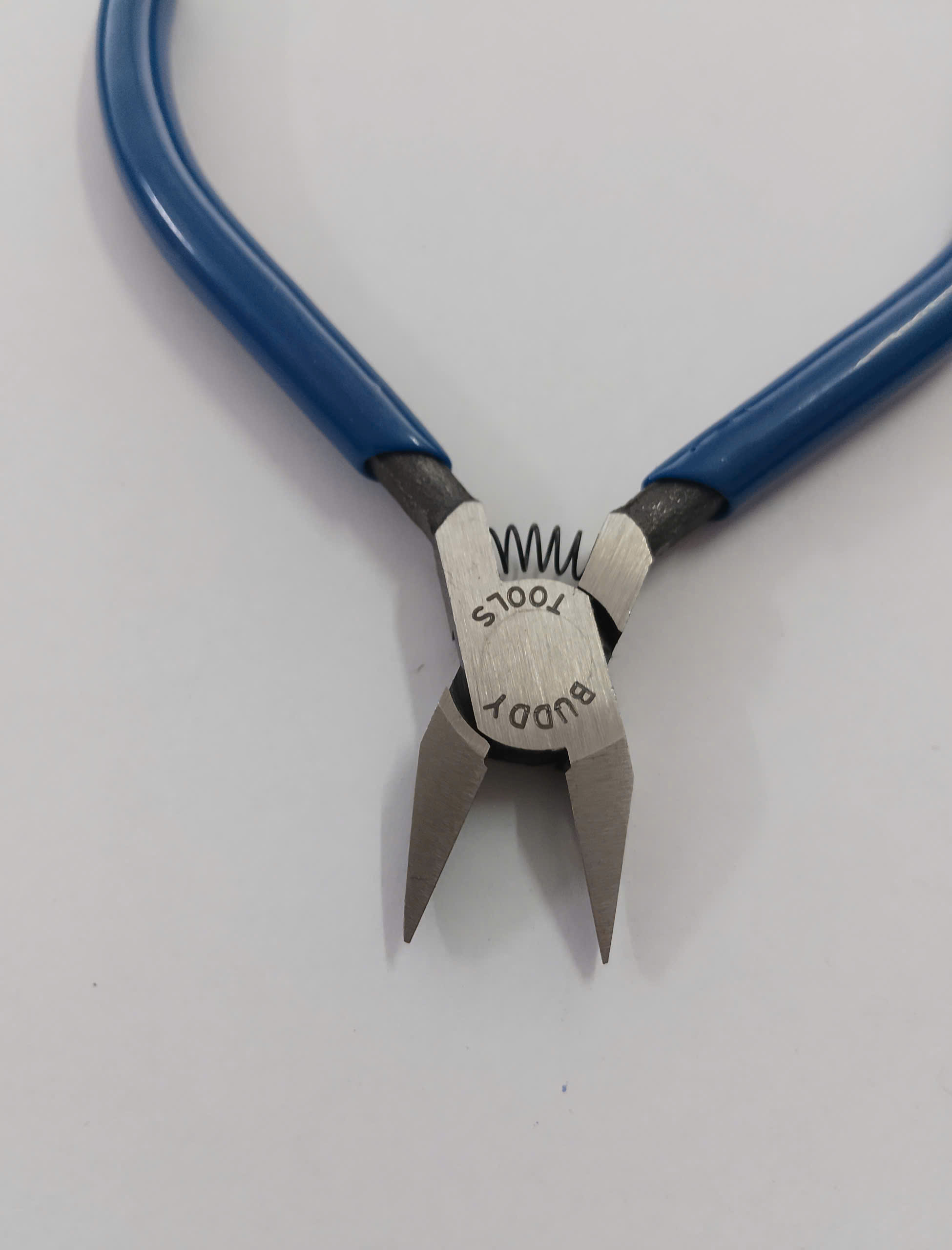 Hình ảnh 10 của mặt hàng Kìm cắt 4.5” cán xanh Buddy