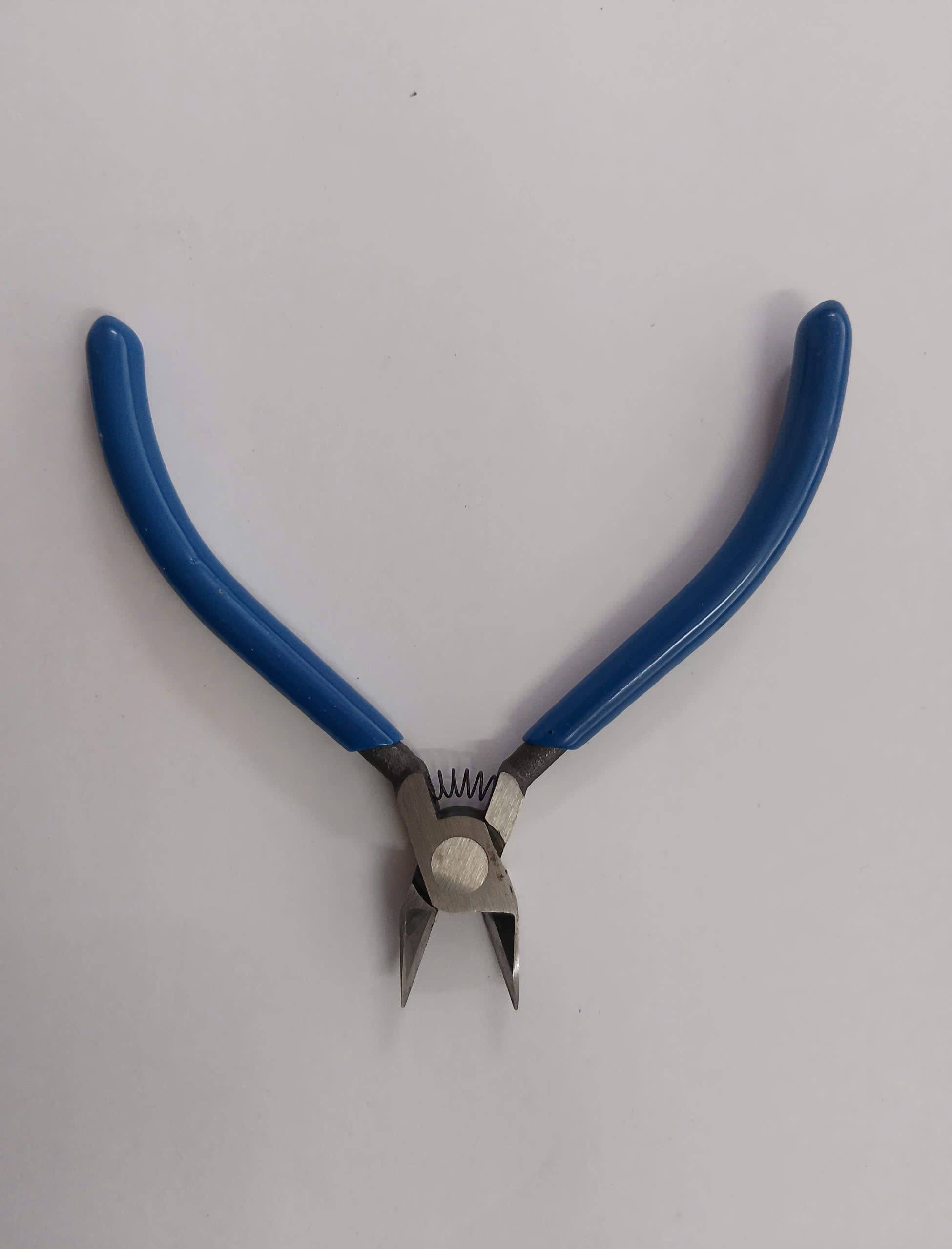 Hình ảnh 13 của mặt hàng Kìm cắt 4.5” cán xanh Buddy