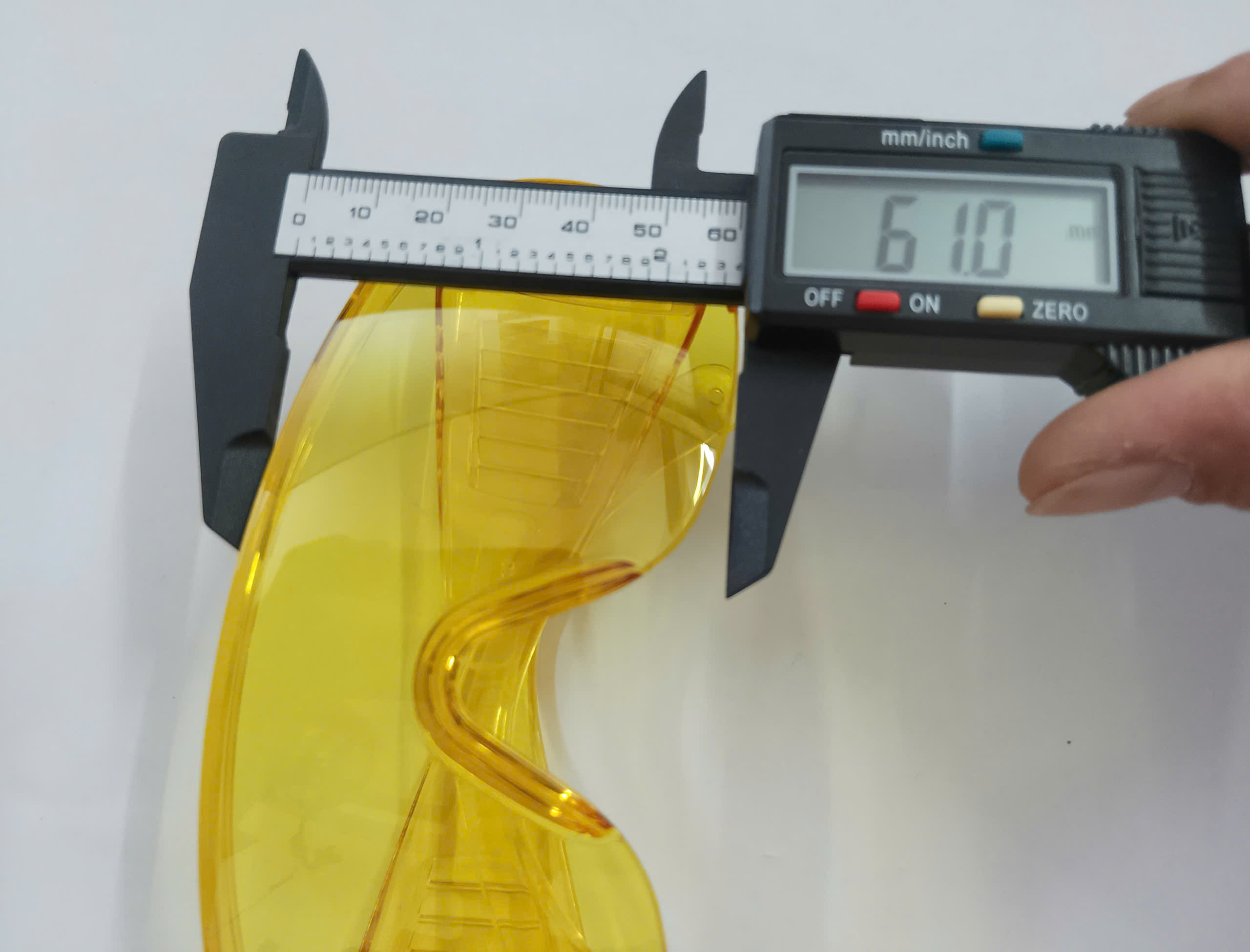 Hình ảnh 15 của mặt hàng Kính bảo hộ màu vàng Buddy