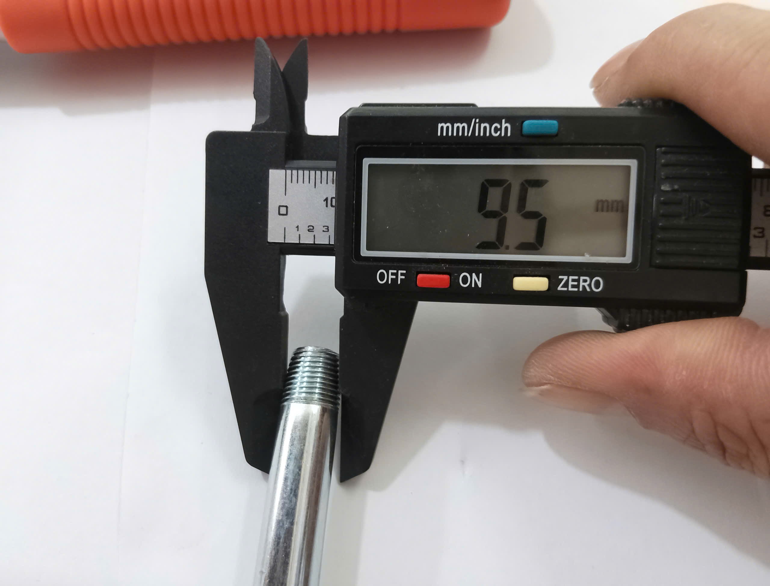 Hình ảnh 8 của mặt hàng Súng bơm mỡ 400cc Buddy