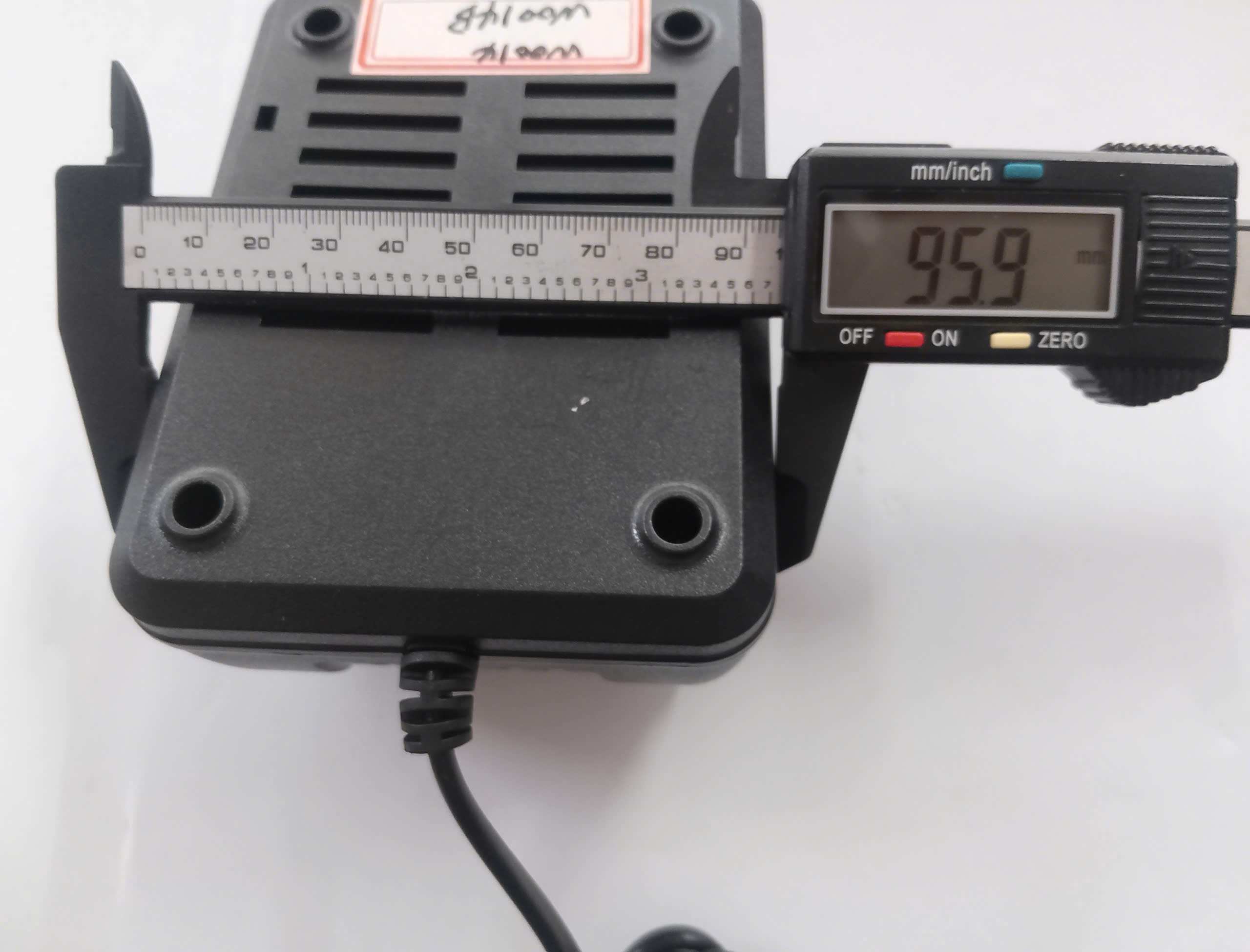 Hình ảnh 7 của mặt hàng SẠC pin Cmart W0014P