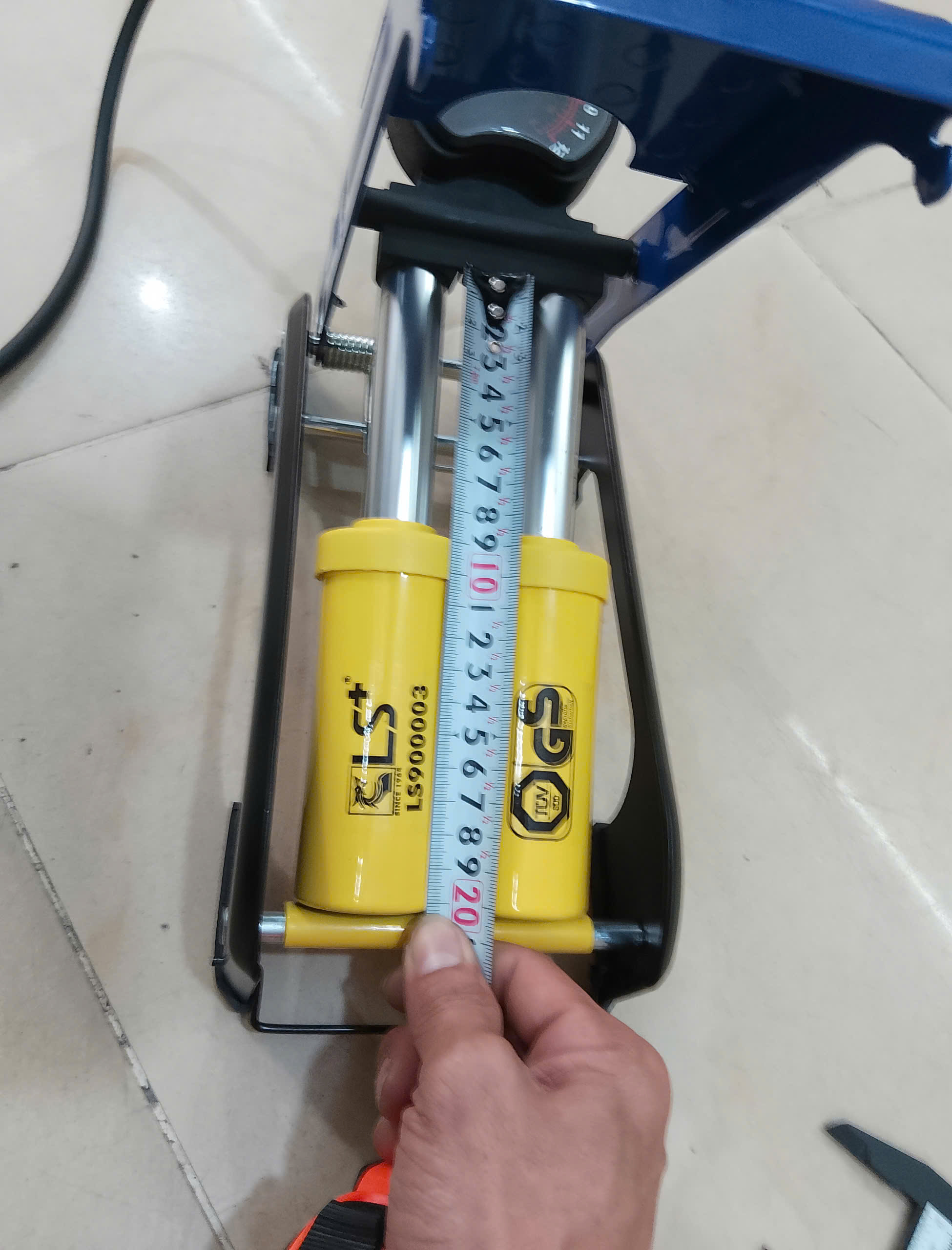 Hình ảnh 14 của mặt hàng Bơm Đạp 2 Ống