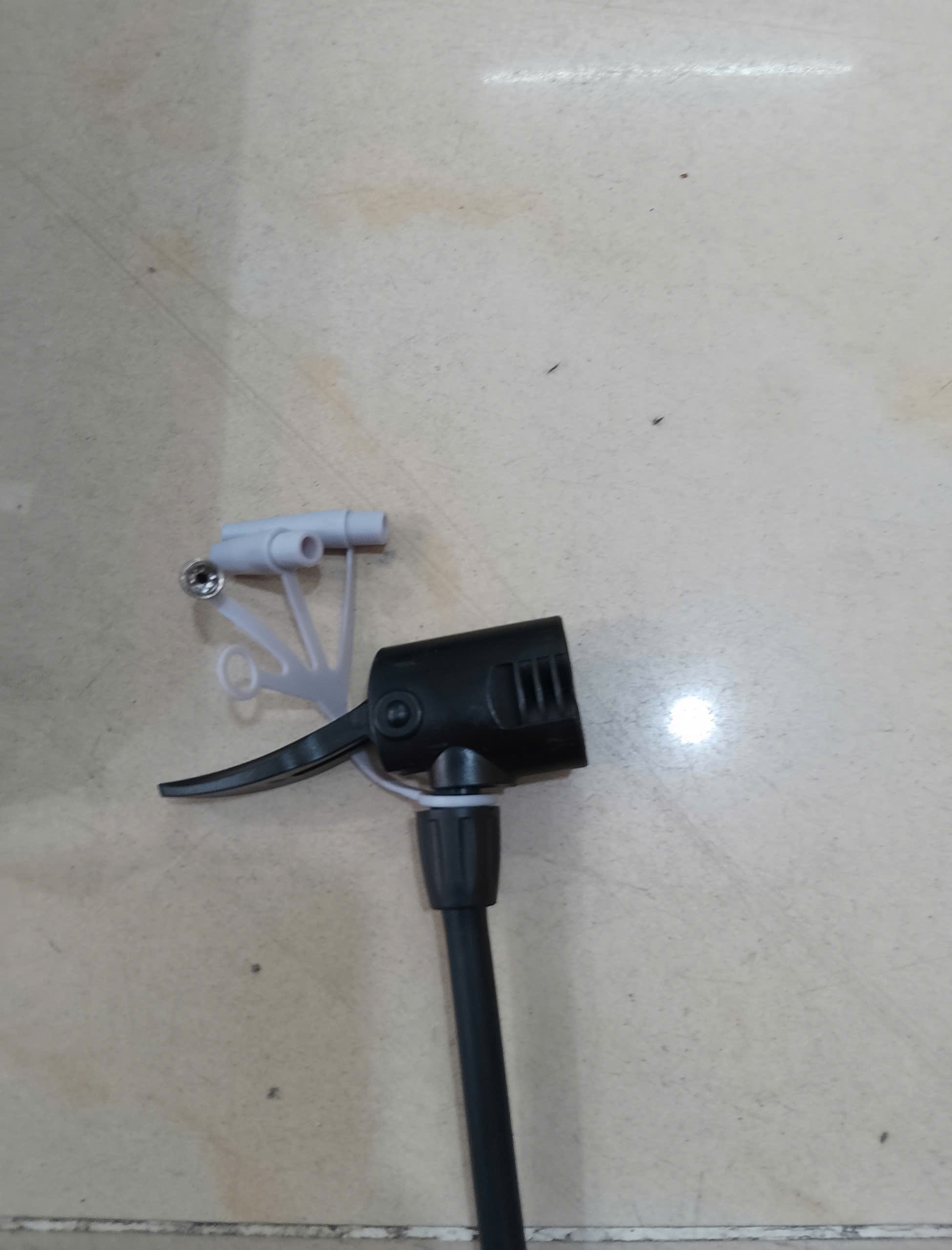 Hình ảnh 5 của mặt hàng Bơm Đạp 2 Ống