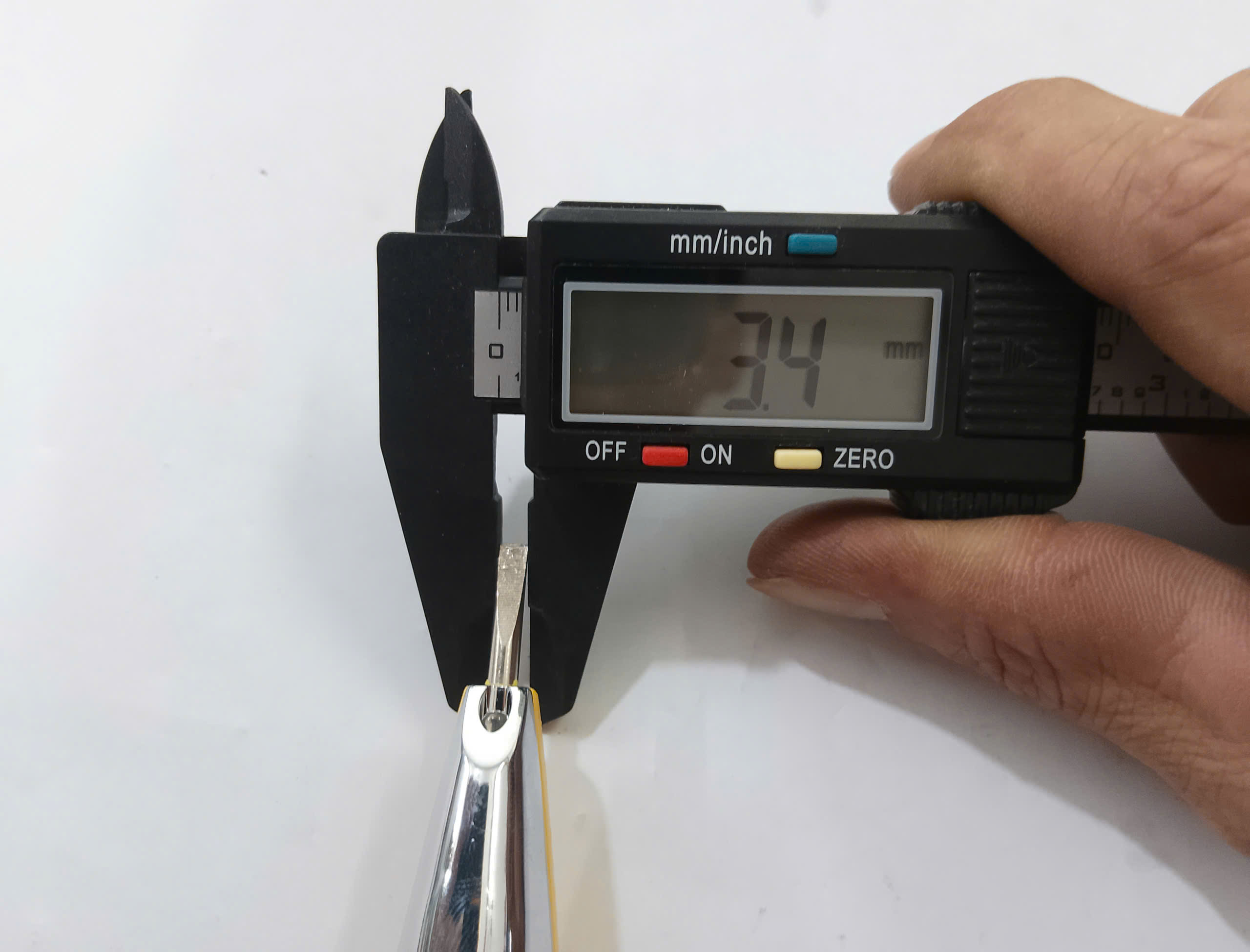 Hình ảnh 13 của mặt hàng Bút Thử Điện Hiện Số SMS806 LS