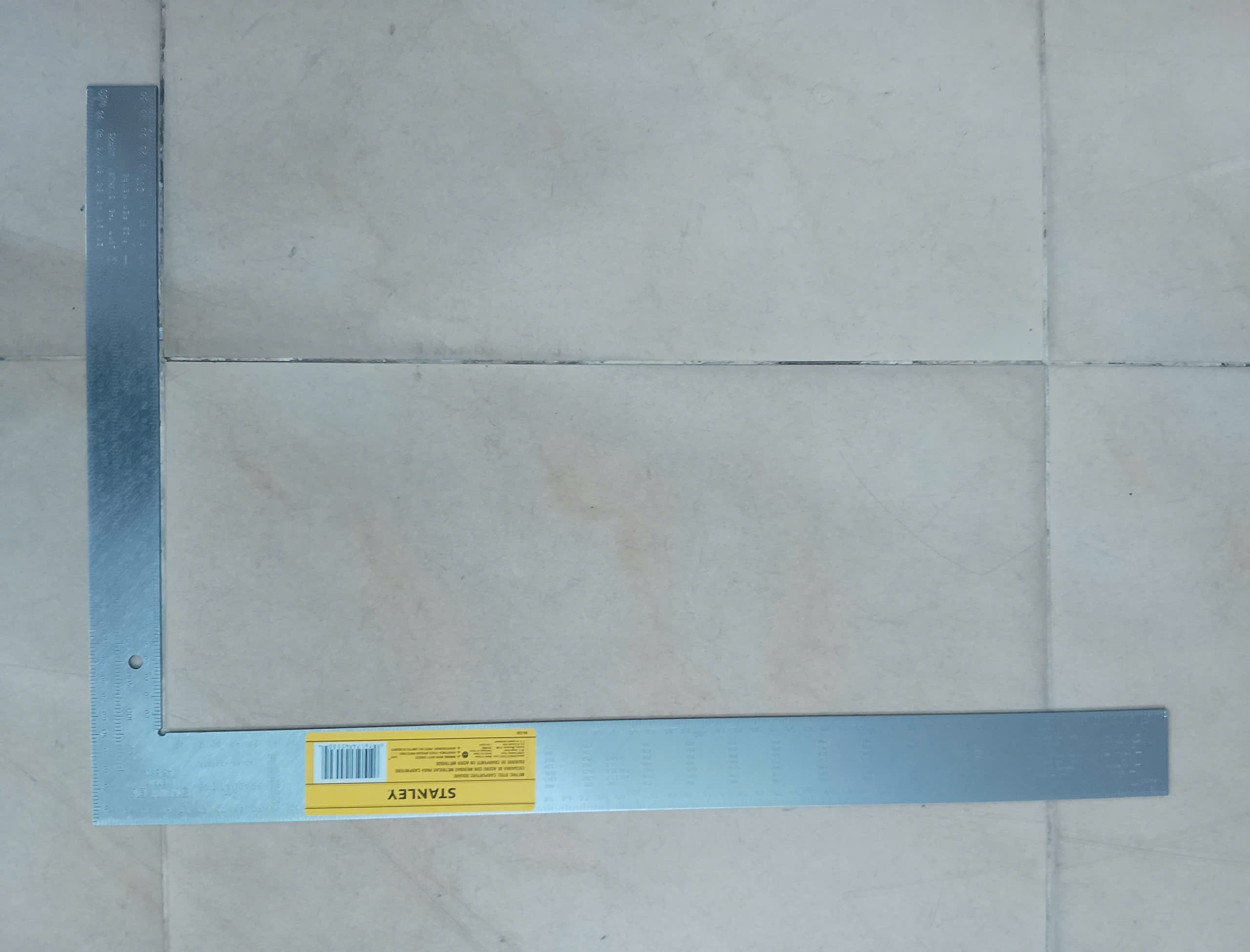 Hình ảnh 8 của mặt hàng Thước kẻ eke 60x40cm Stanley 45-530