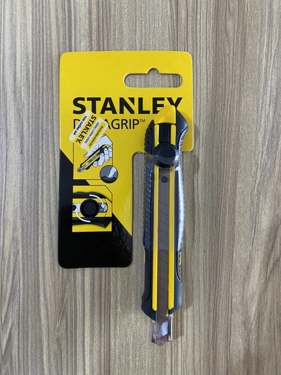 Hình ảnh 1 của mặt hàng Dao rọc 9mm Stanley STHT10409-8