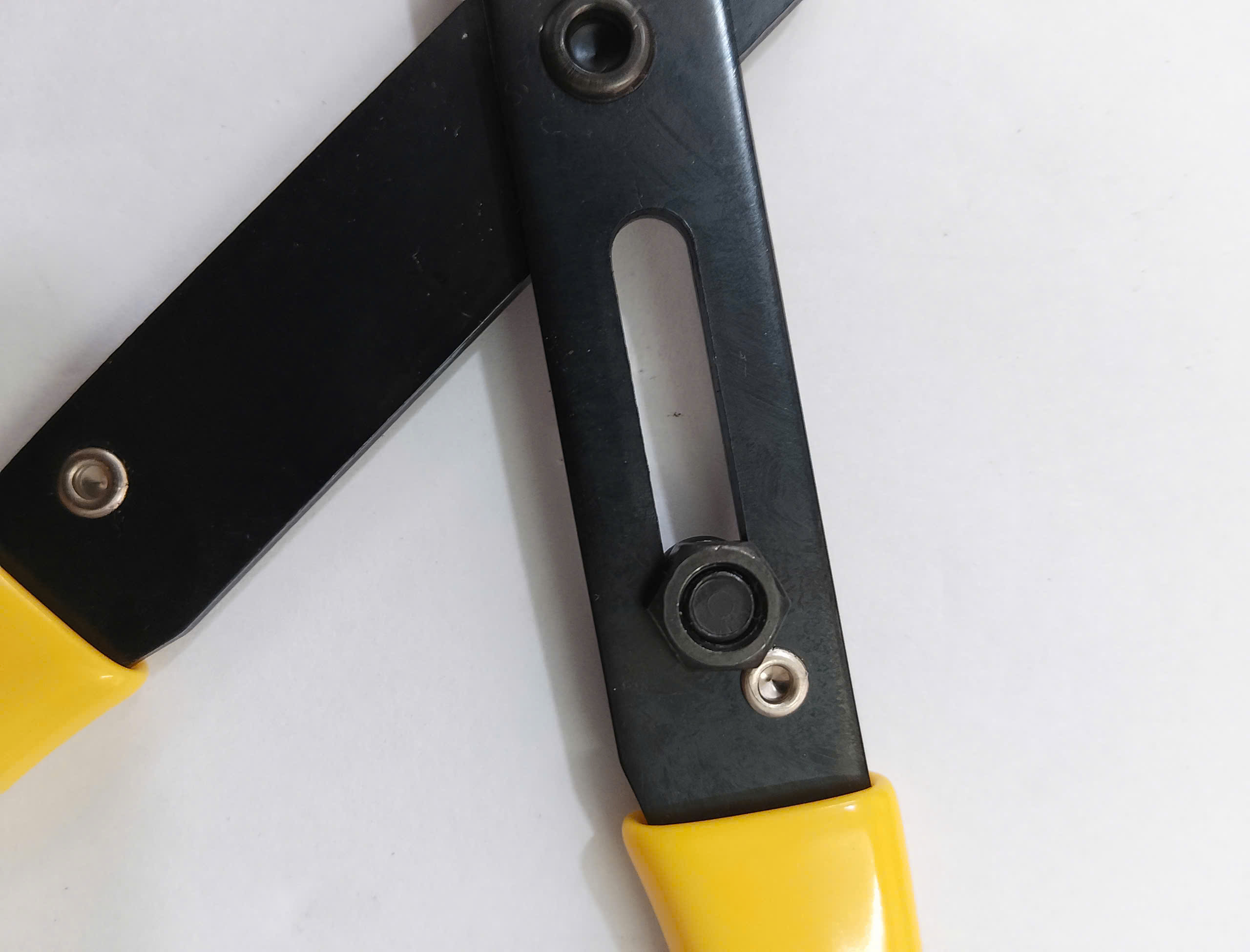 Hình ảnh 17 của mặt hàng Kềm tuốt dây 130mm Stanley 84-214-22