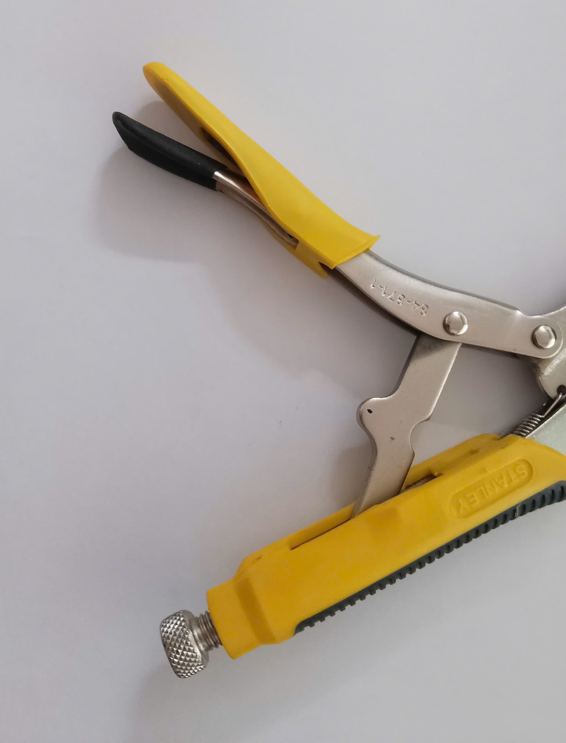 Hình ảnh 12 của mặt hàng Kềm bấm chết 10"(254mm) mỏ thẳng Stanley 84-371-1-S