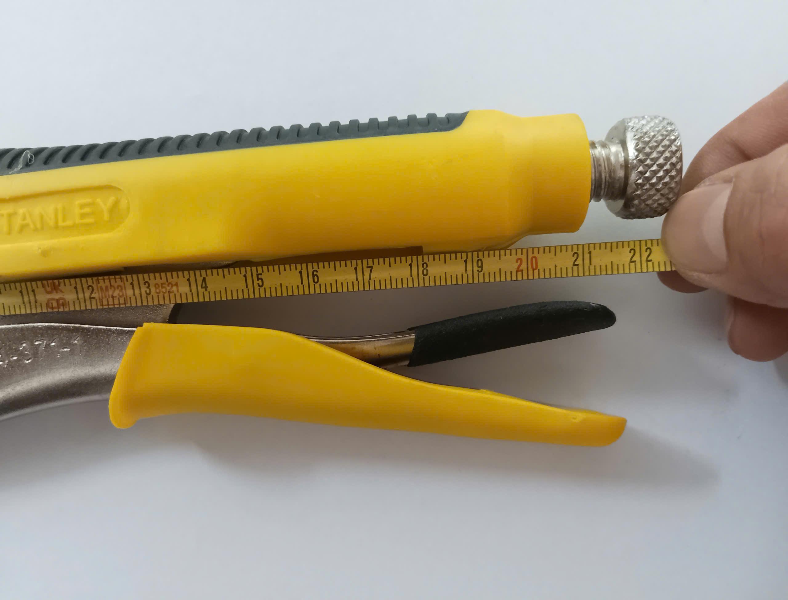 Hình ảnh 16 của mặt hàng Kềm bấm chết 10"(254mm) mỏ thẳng Stanley 84-371-1-S