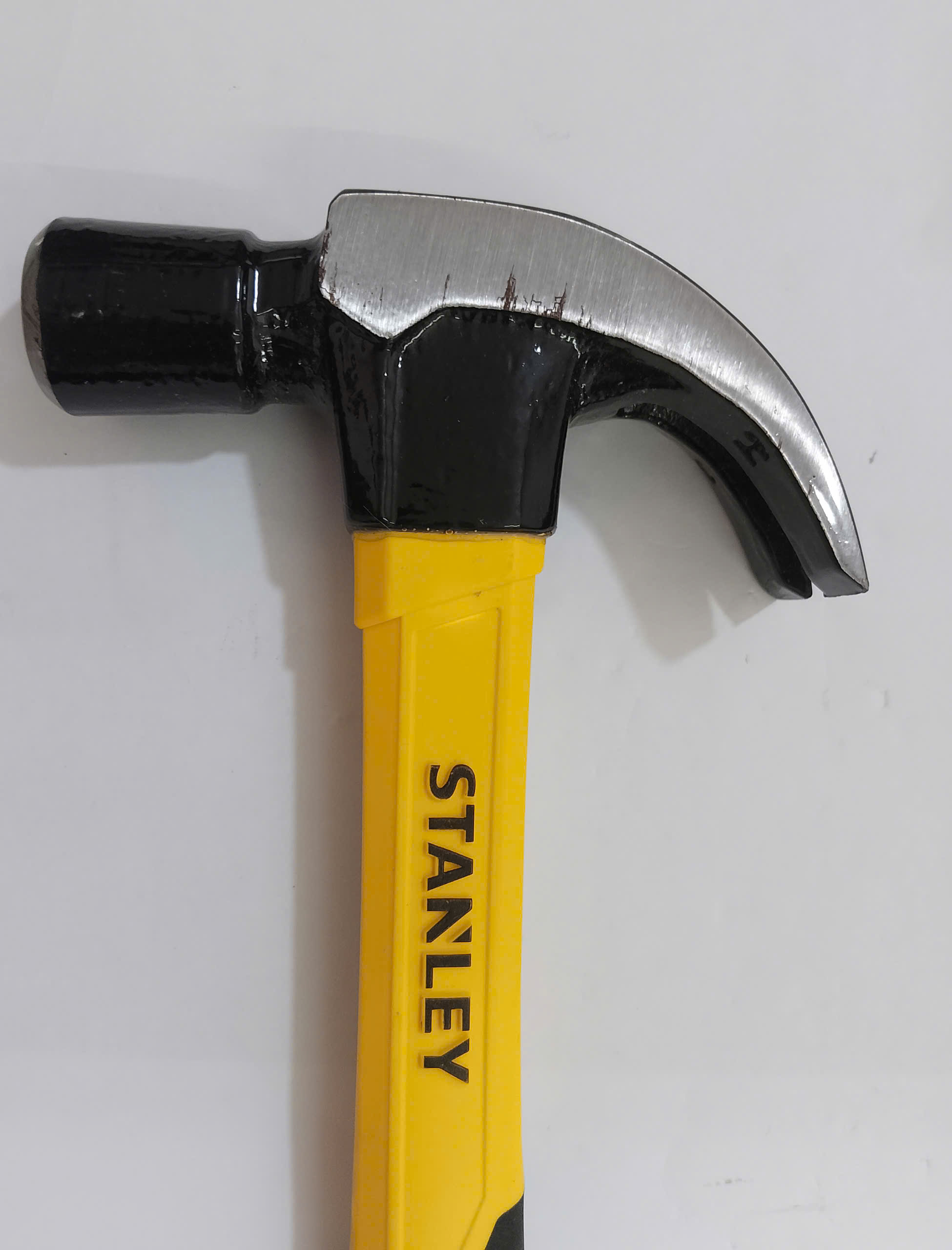 Hình ảnh 18 của mặt hàng Búa 16oz cán sợi thủy tinh Stanley STHT51391