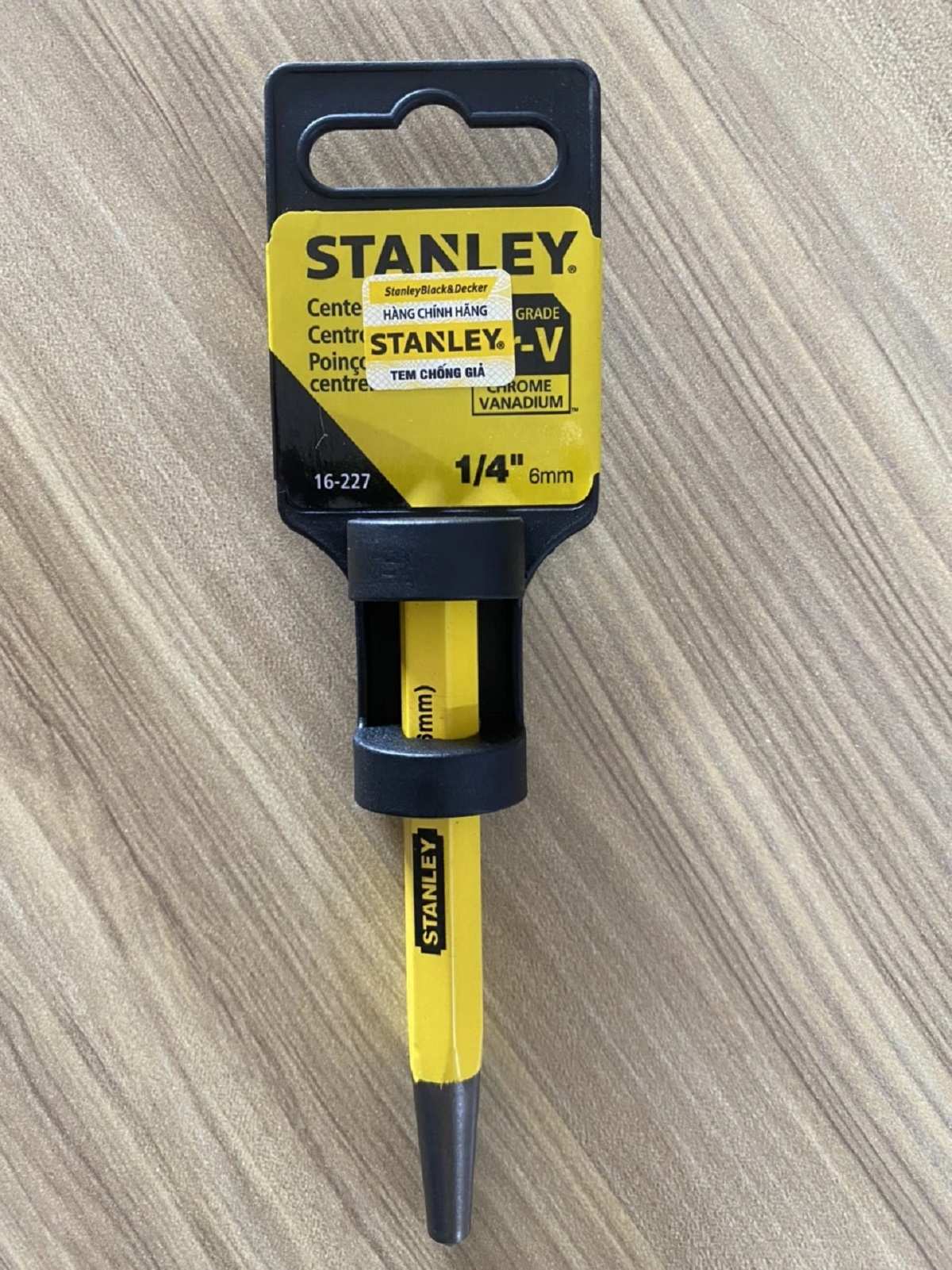 Hình ảnh 9 của mặt hàng Đục gỗ cầm tay 1/4" Stanley 16-227