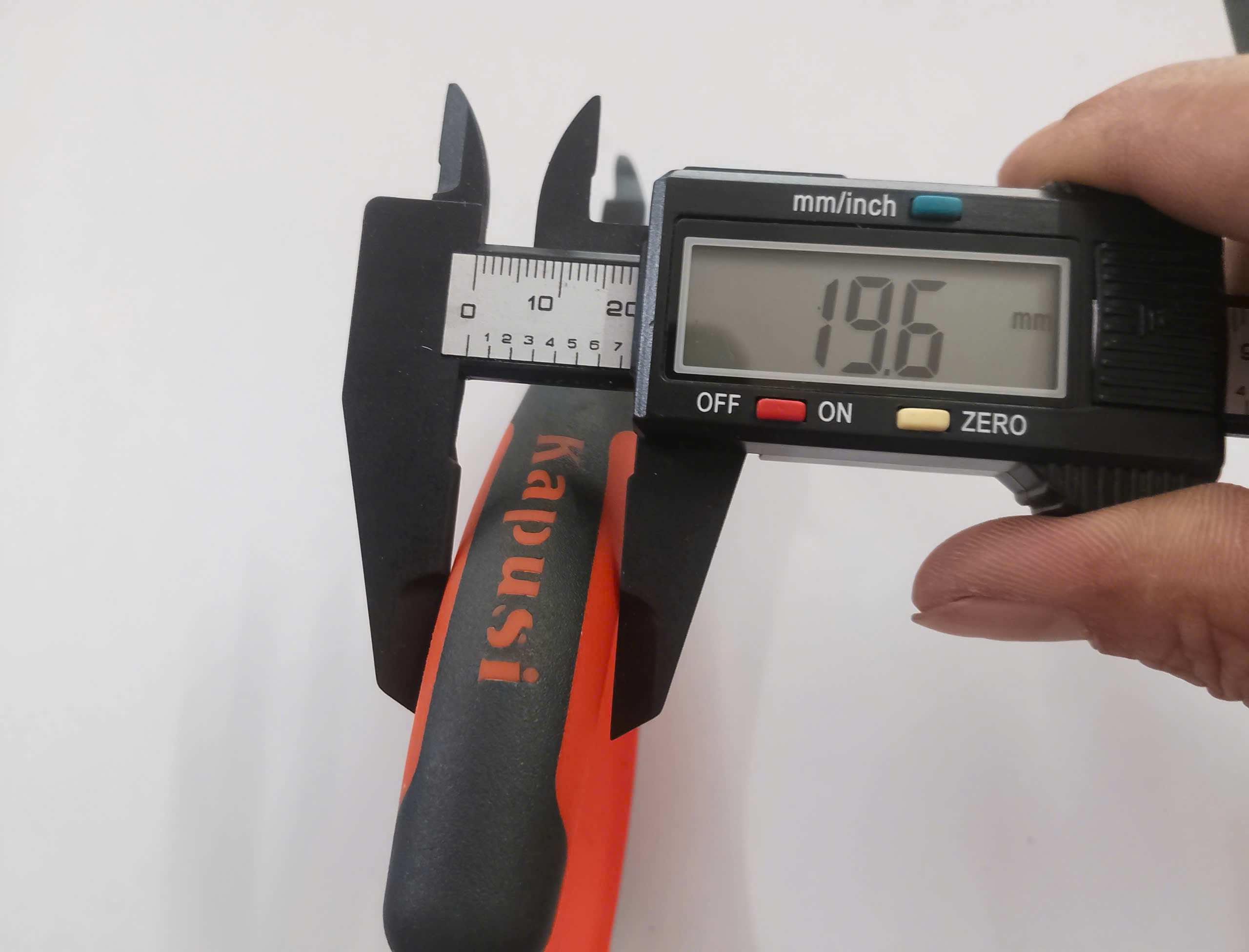 Hình ảnh 5 của mặt hàng KỀM CẮT NHỰA 6'' TAY LỚN k-8146