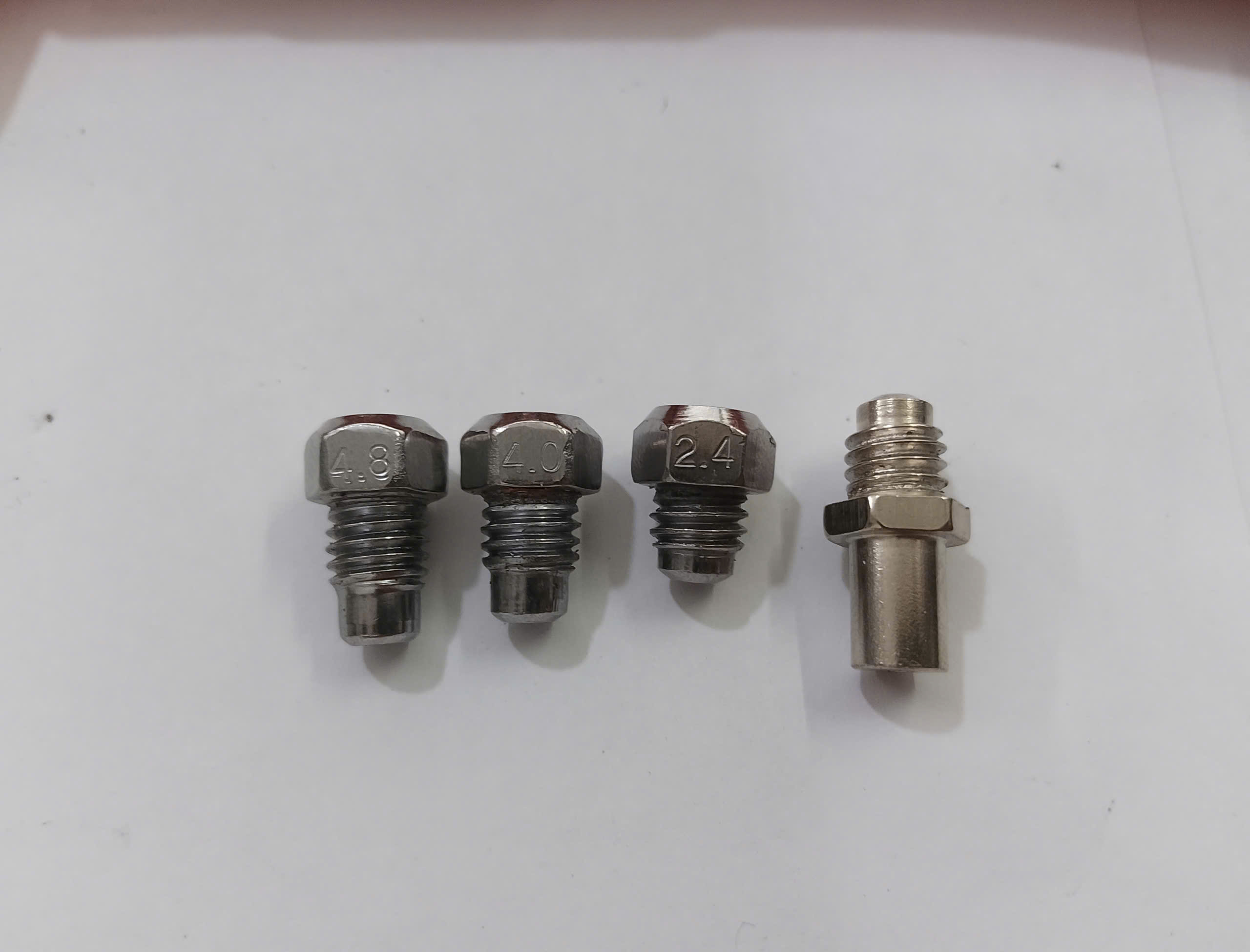 Hình ảnh 12 của mặt hàng KỀM BẤM RIVE ĐẦU DƯỚI k-6801