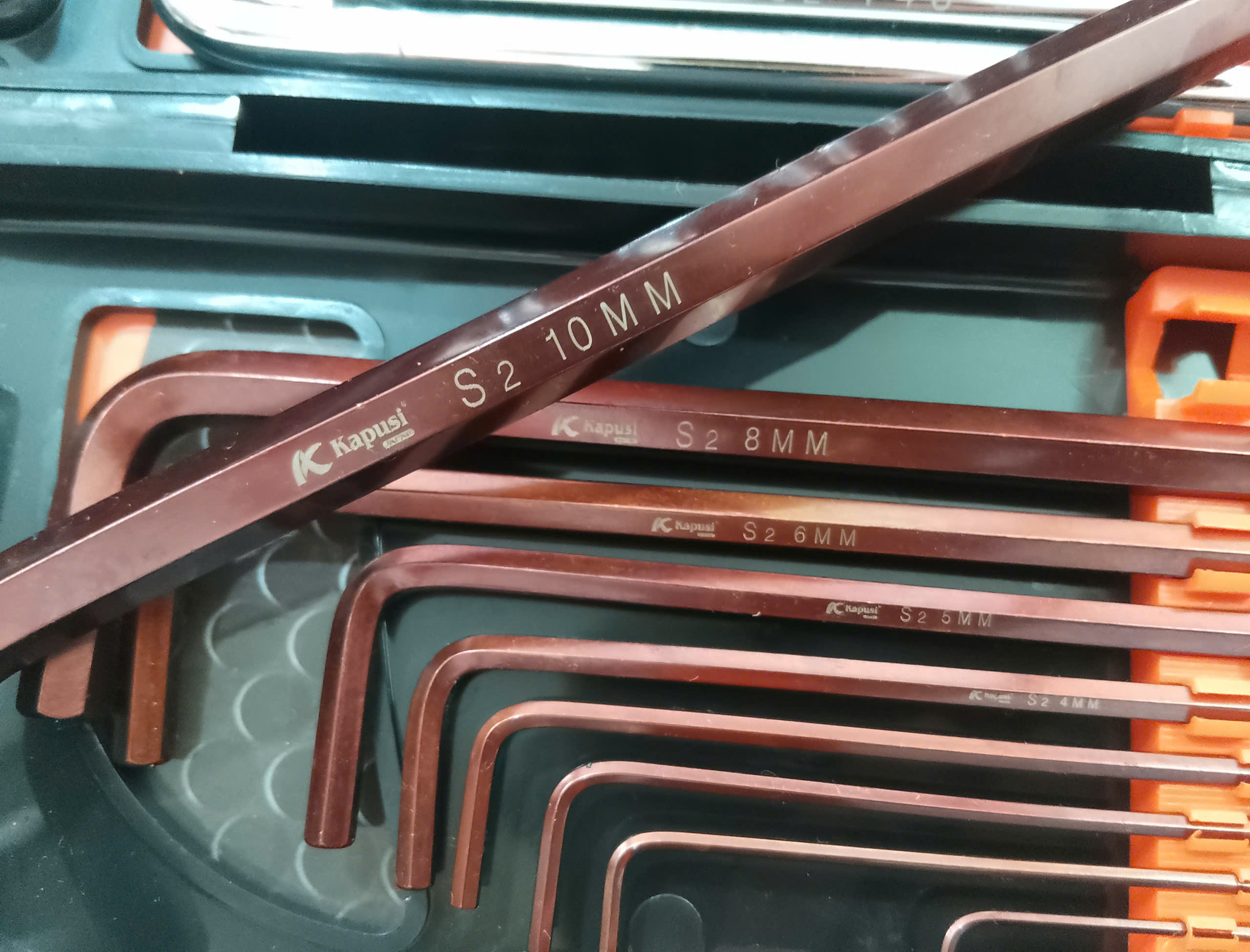 Hình ảnh 8 của mặt hàng BỘ LỤC GIÁC NÂU TRẮNG 18PC k-0420