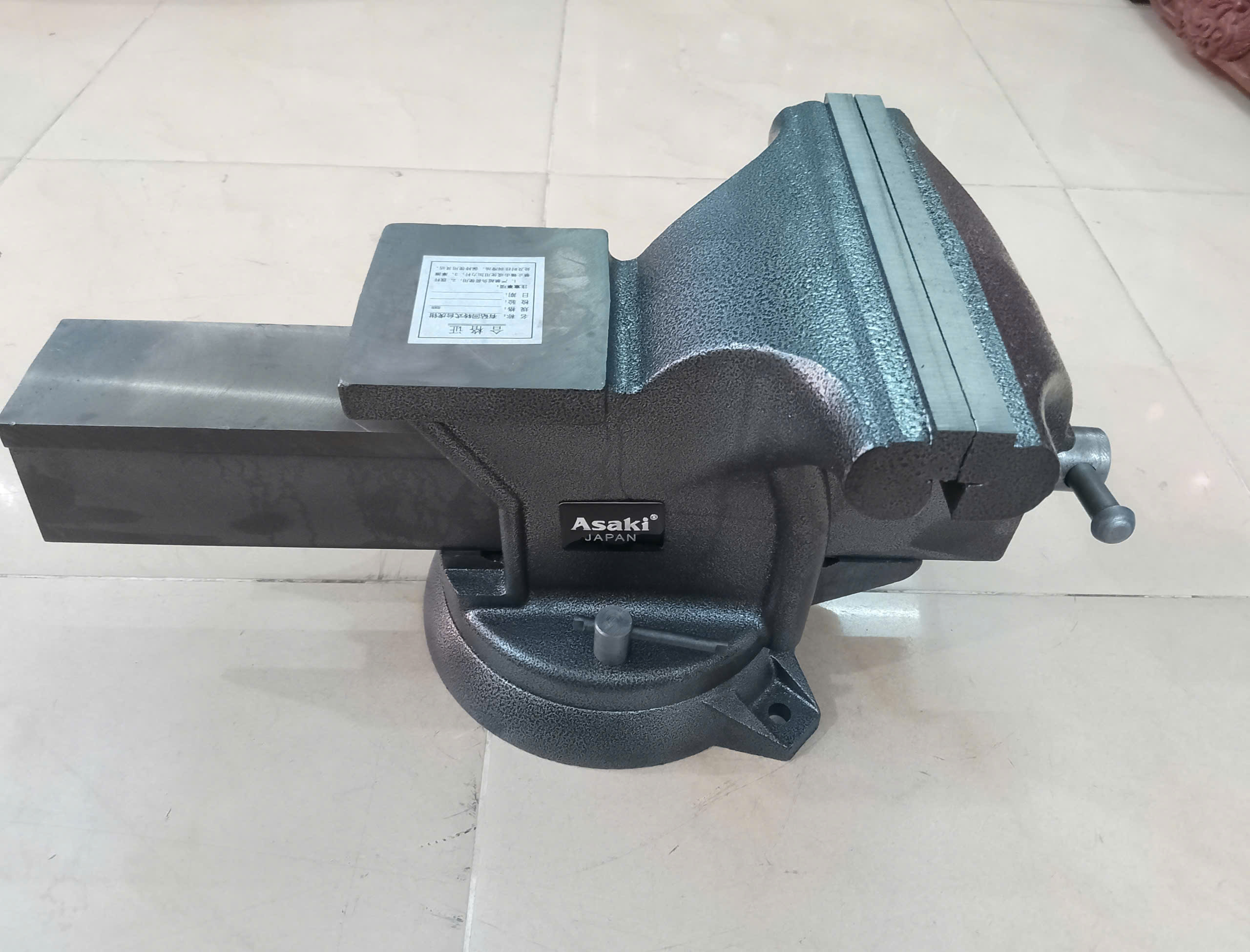 Hình ảnh 20 của mặt hàng Ê tô bàn nguội 10''/250mm ( H = 26cm - Max = 26cm ) Asaki AK-0671