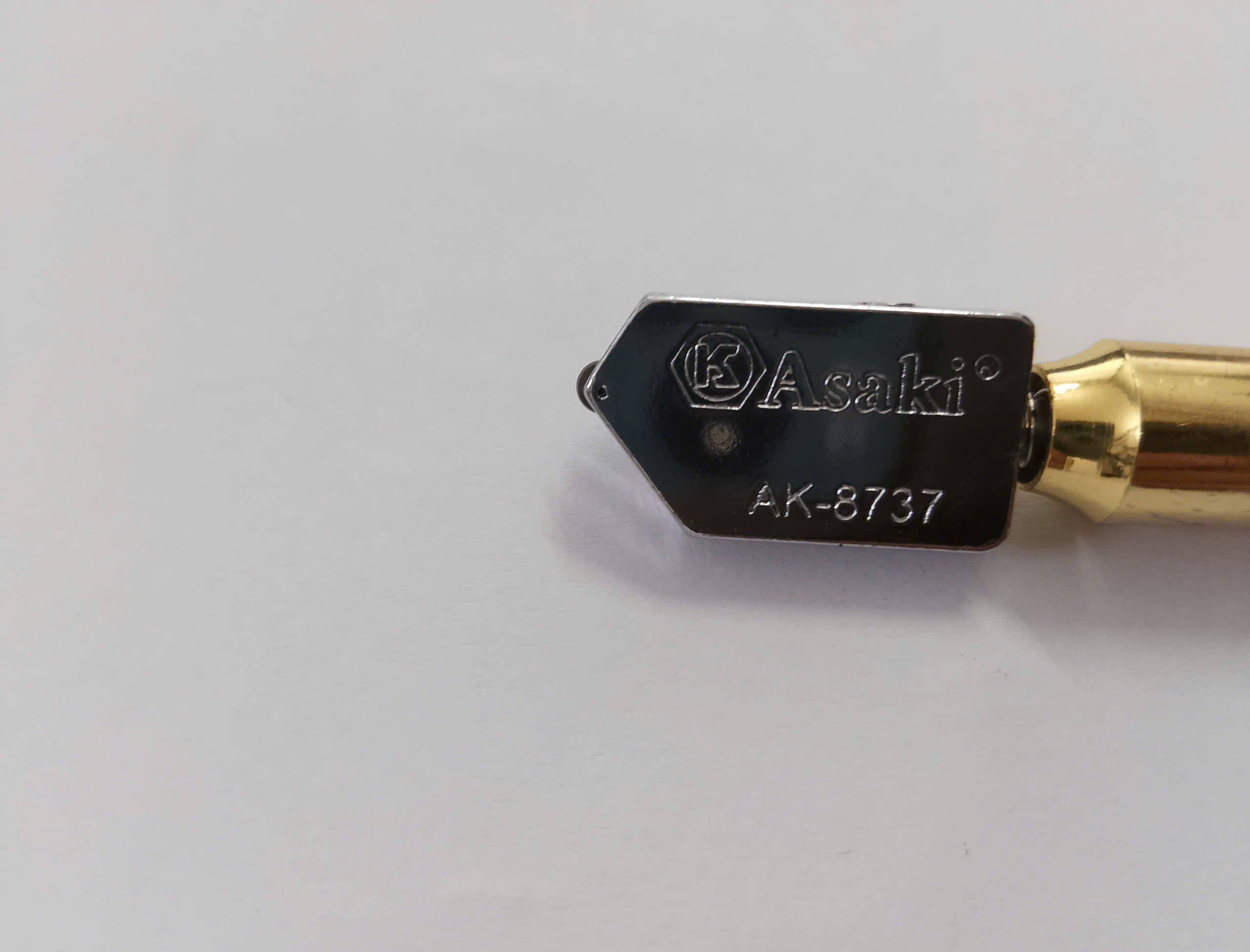 Hình ảnh 3 của mặt hàng Dao cắt kiếng cao cấp 7″/175mm Asaki AK-8737