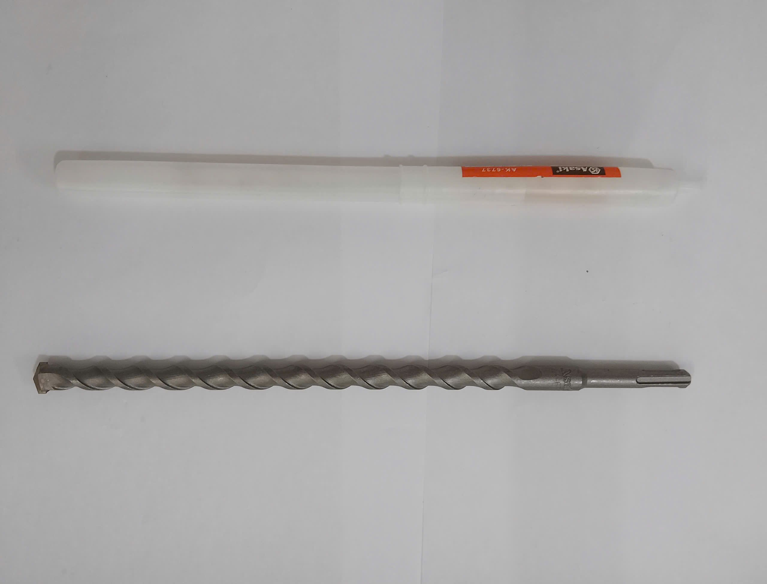 Hình ảnh 7 của mặt hàng Mũi khoan bê tông đuôi gài hợp kim carbide 16 x 350mm Asaki AK-6737