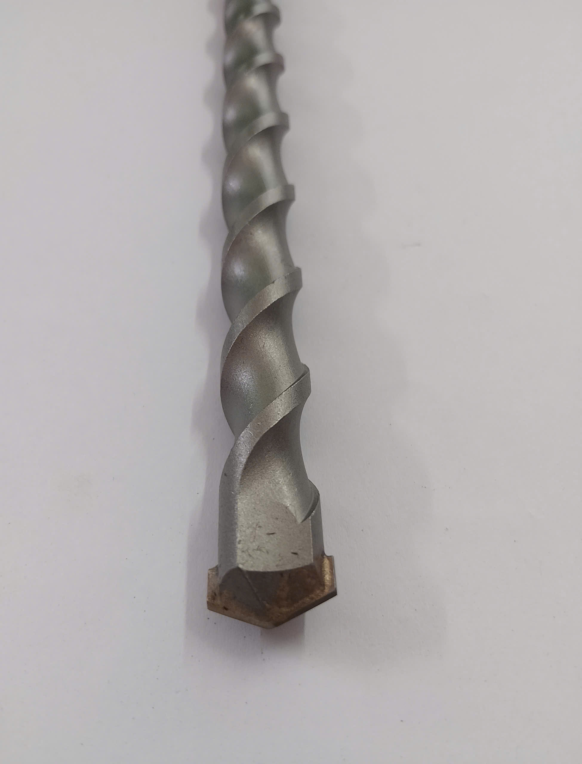 Hình ảnh 12 của mặt hàng Mũi khoan bê tông đuôi gài hợp kim carbide 18 x 350mm Asaki AK-6738
