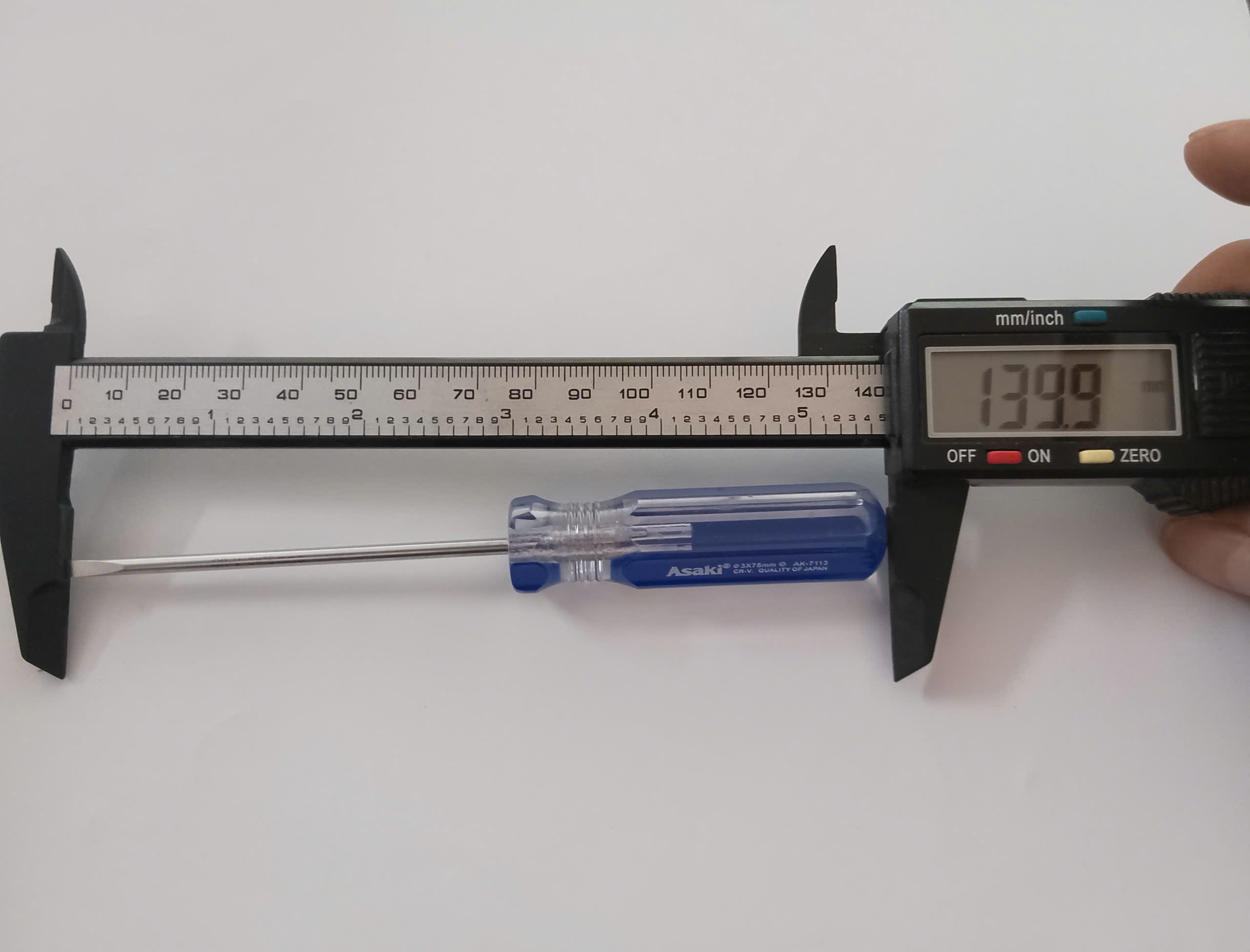 Hình ảnh 13 của mặt hàng Tua vít thép cán nhựa trong 3 x 75mm (+) Asaki AK-7112